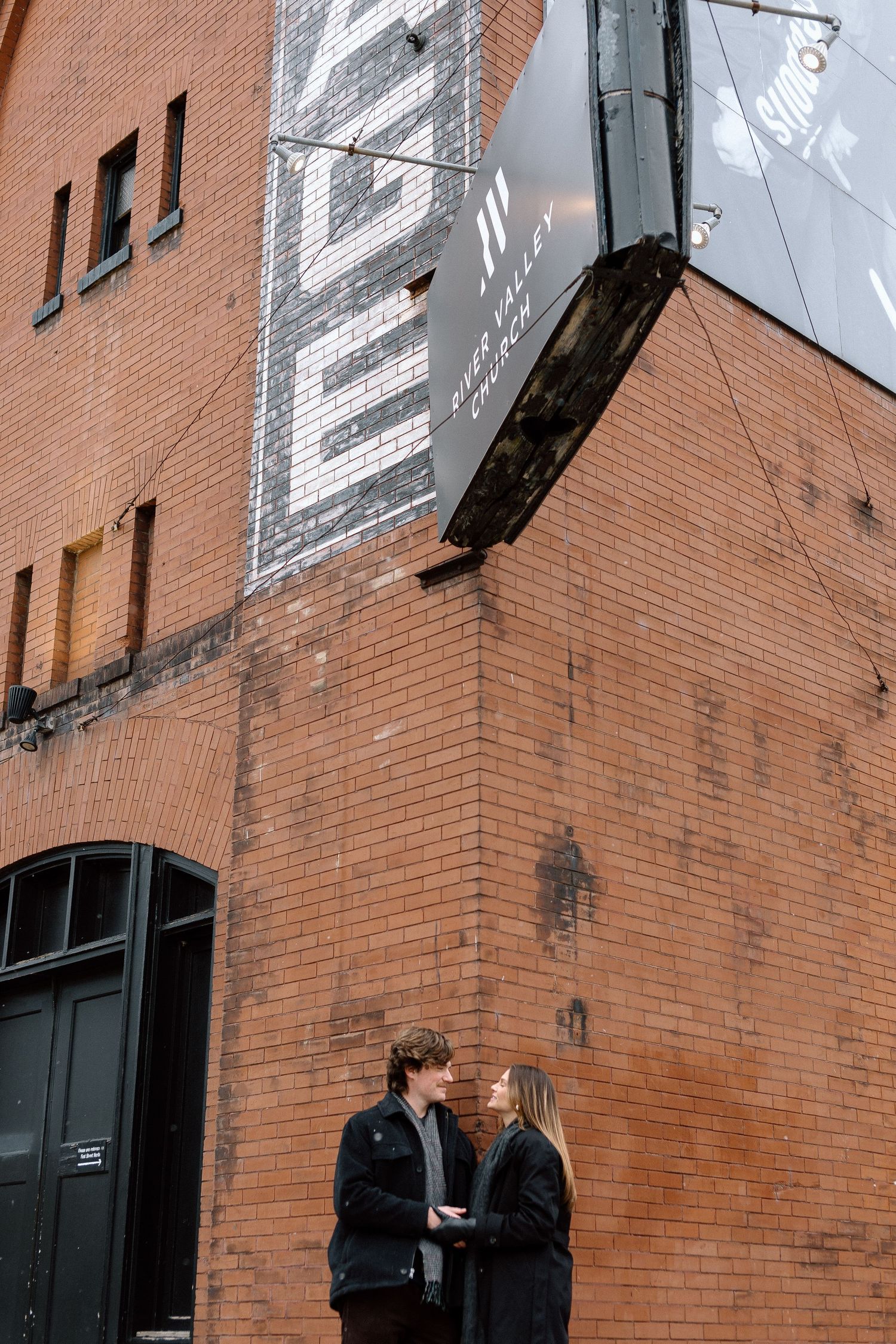 Couples session in North Loop Minneapolis, Minnesota. Captured by Makayla Miranda Photo.