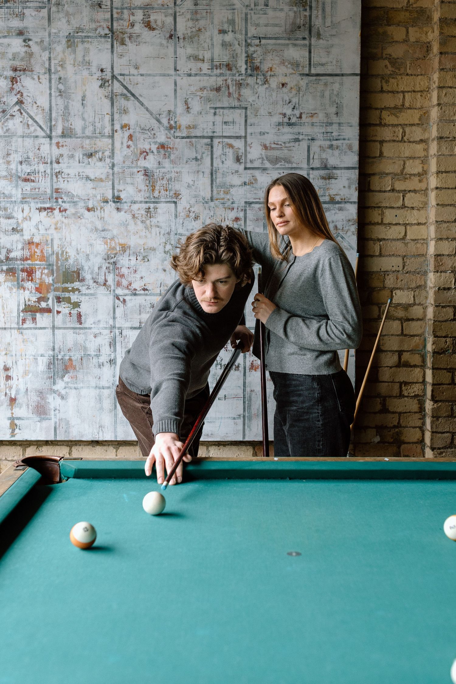 Couples session in Minneapolis, Minnesota. Captured by Makayla Miranda Photo.