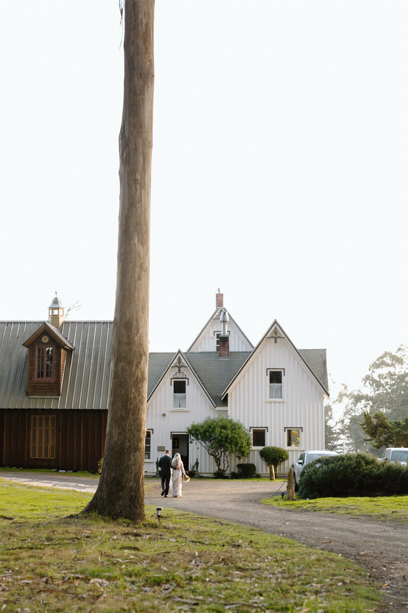 Wedding day at Spring Ranch in Mendocino, California, captured by Makayla Miranda Photo