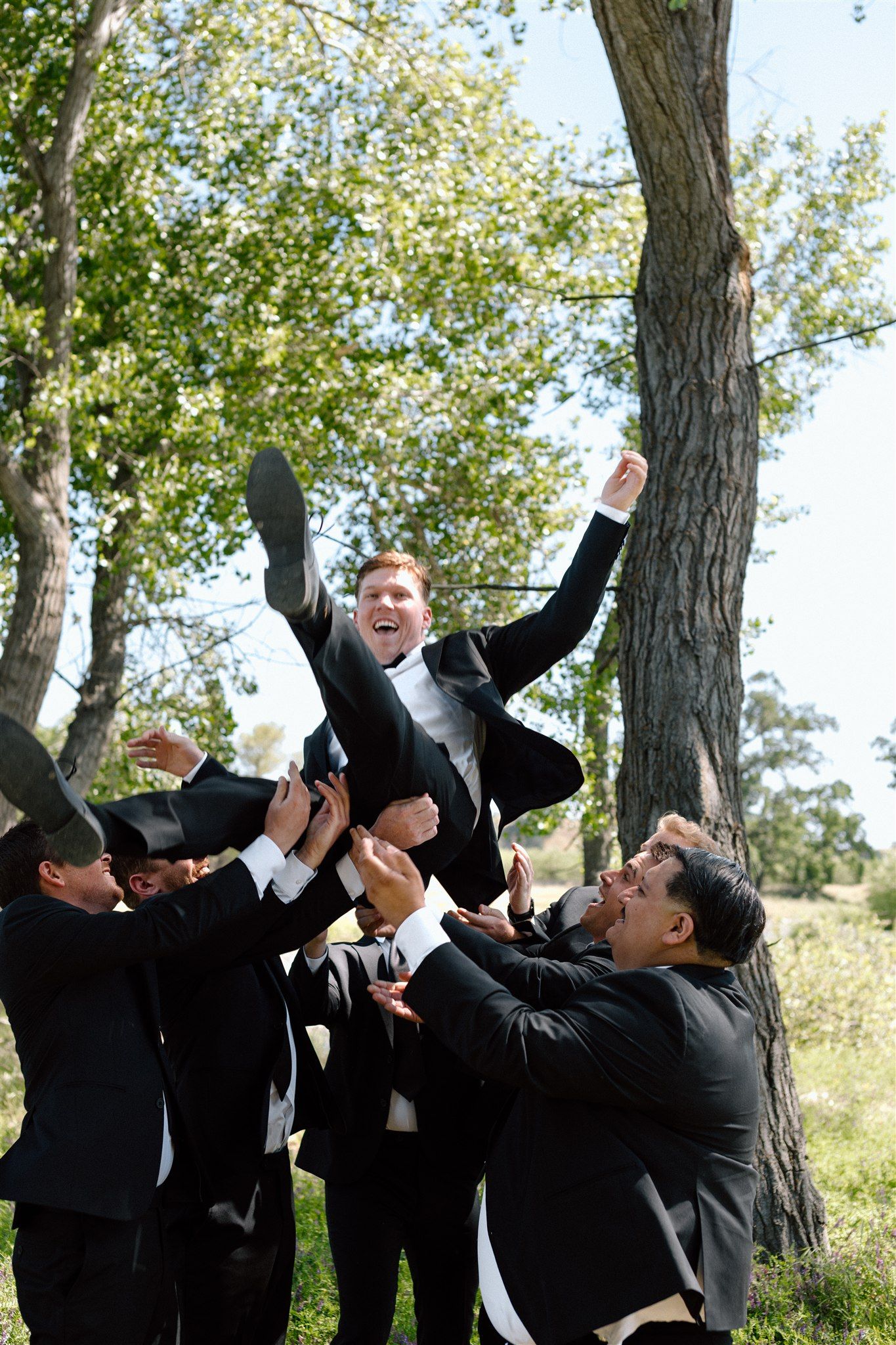 Bridal party on wedding day Cottonwood, California, captured by Makayla Miranda Photo.