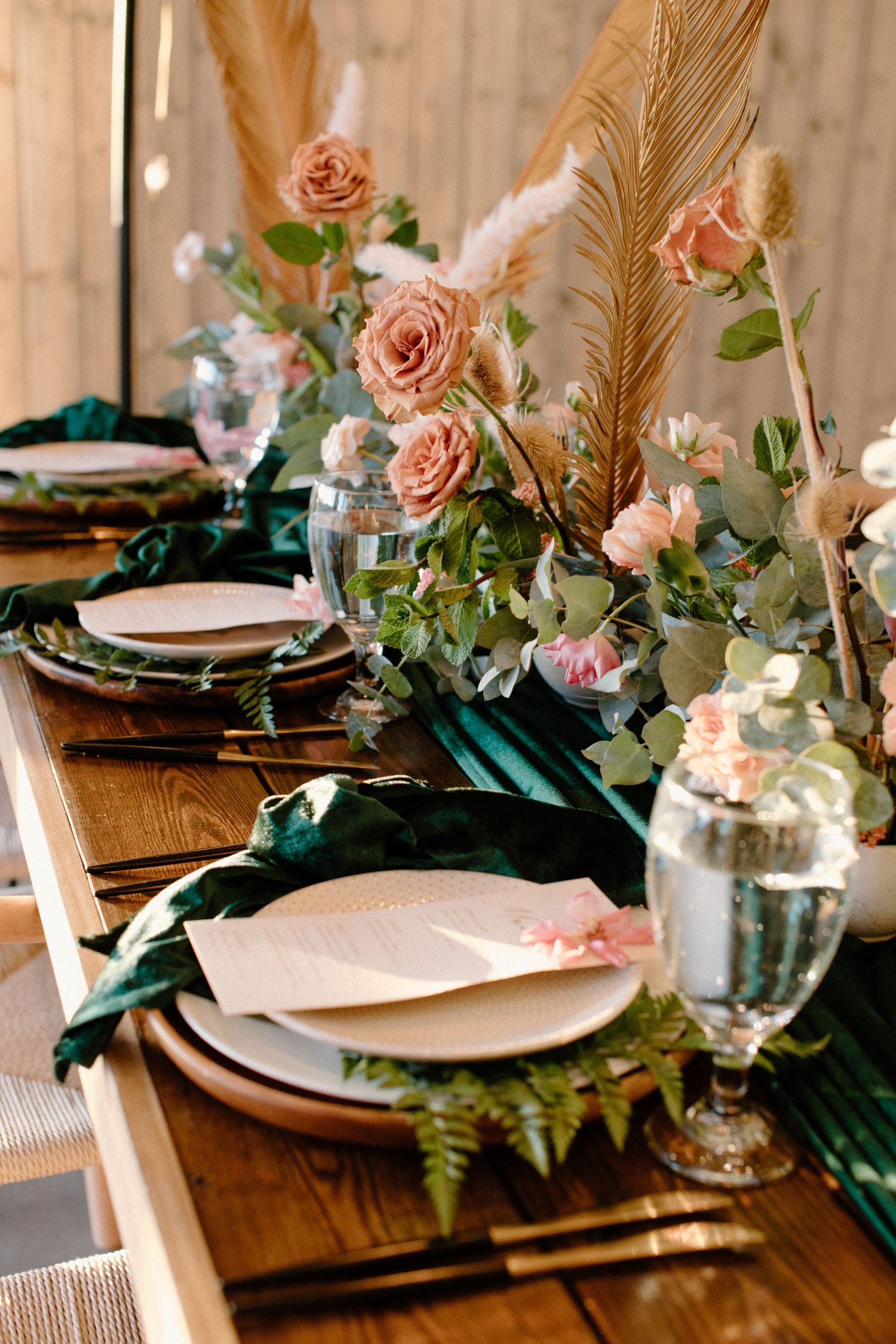 Wedding styled shoot details at Bonnie Blues Event Venue in Denver, Colorado. Photos taken by Makayla Miranda Photo.