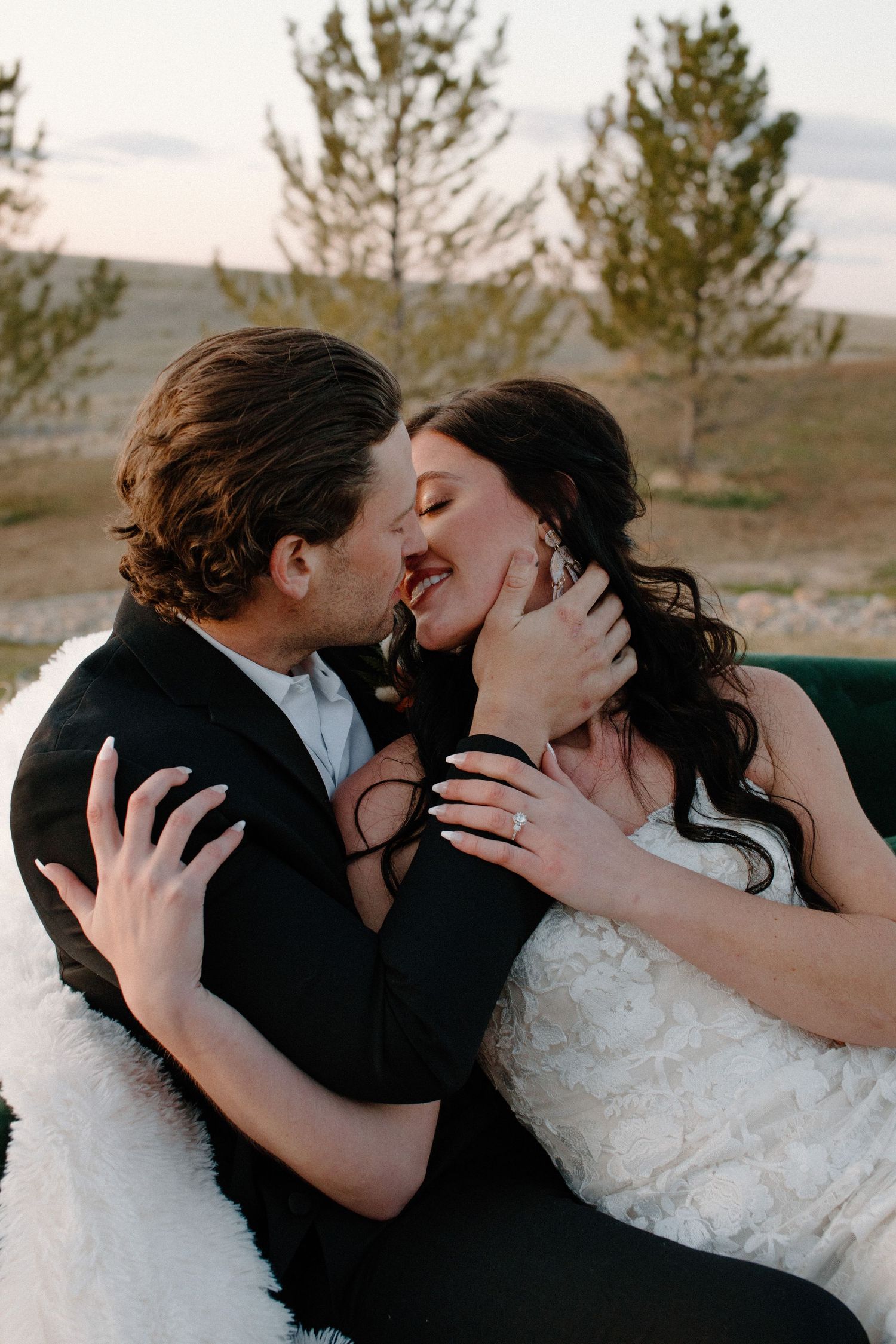 Wedding styled shoot at Bonnie Blues Event Venue in Denver, Colorado. Photos taken by Makayla Miranda Photo.