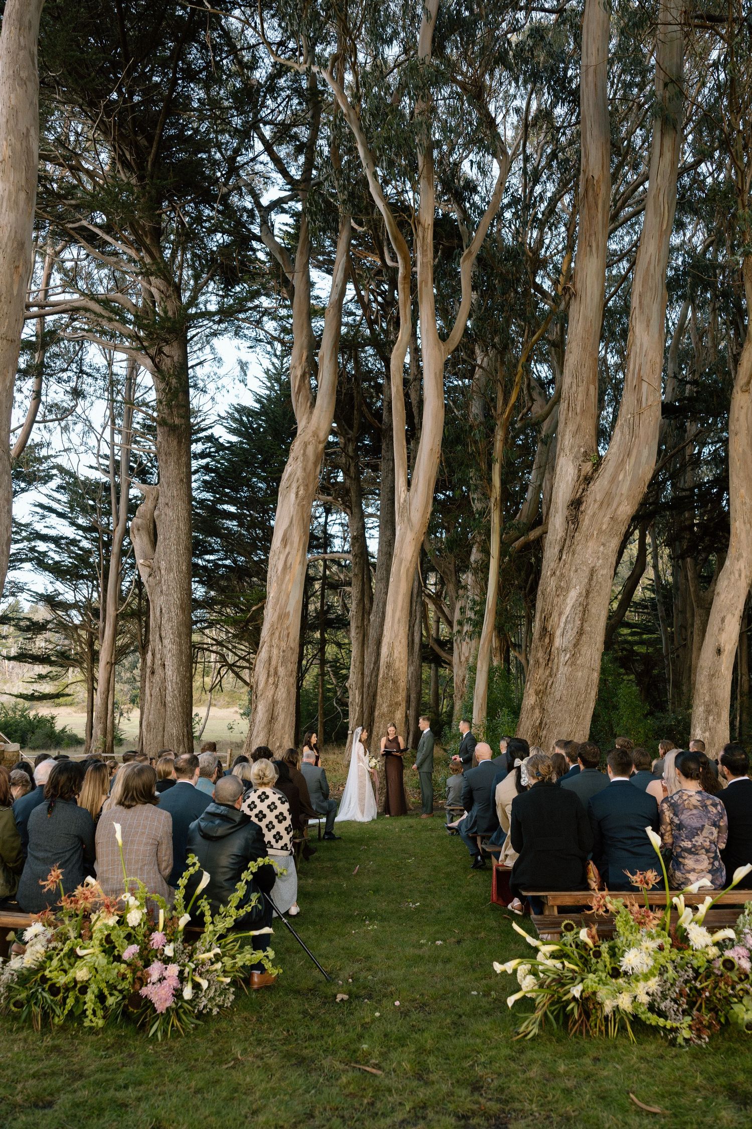 Wedding day ceremony at Spring Ranch in Mendocino, California, captured by Makayla Miranda Photo