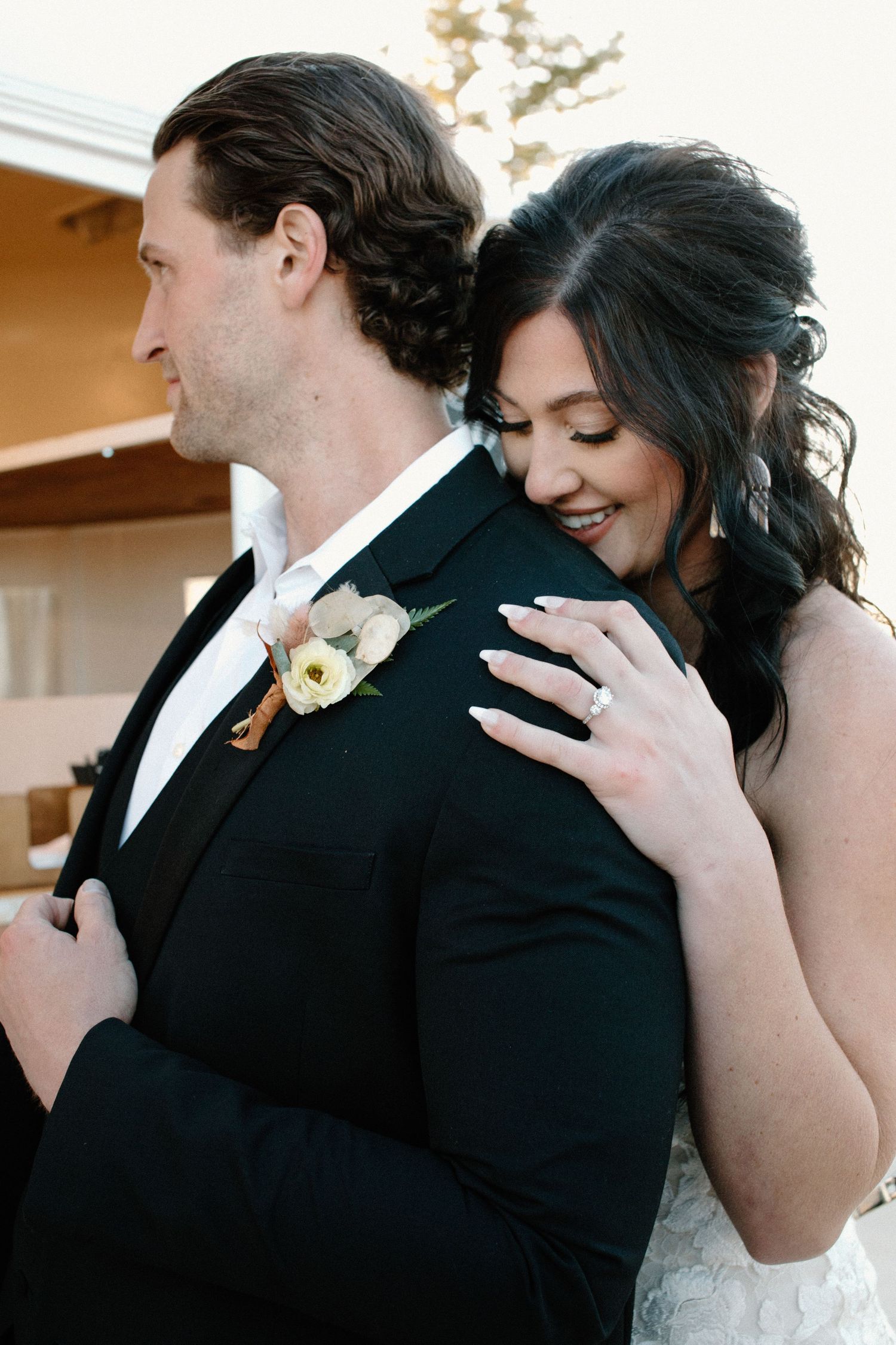 Wedding styled shoot couple in Denver, Colorado. Photos taken by Makayla Miranda Photo.