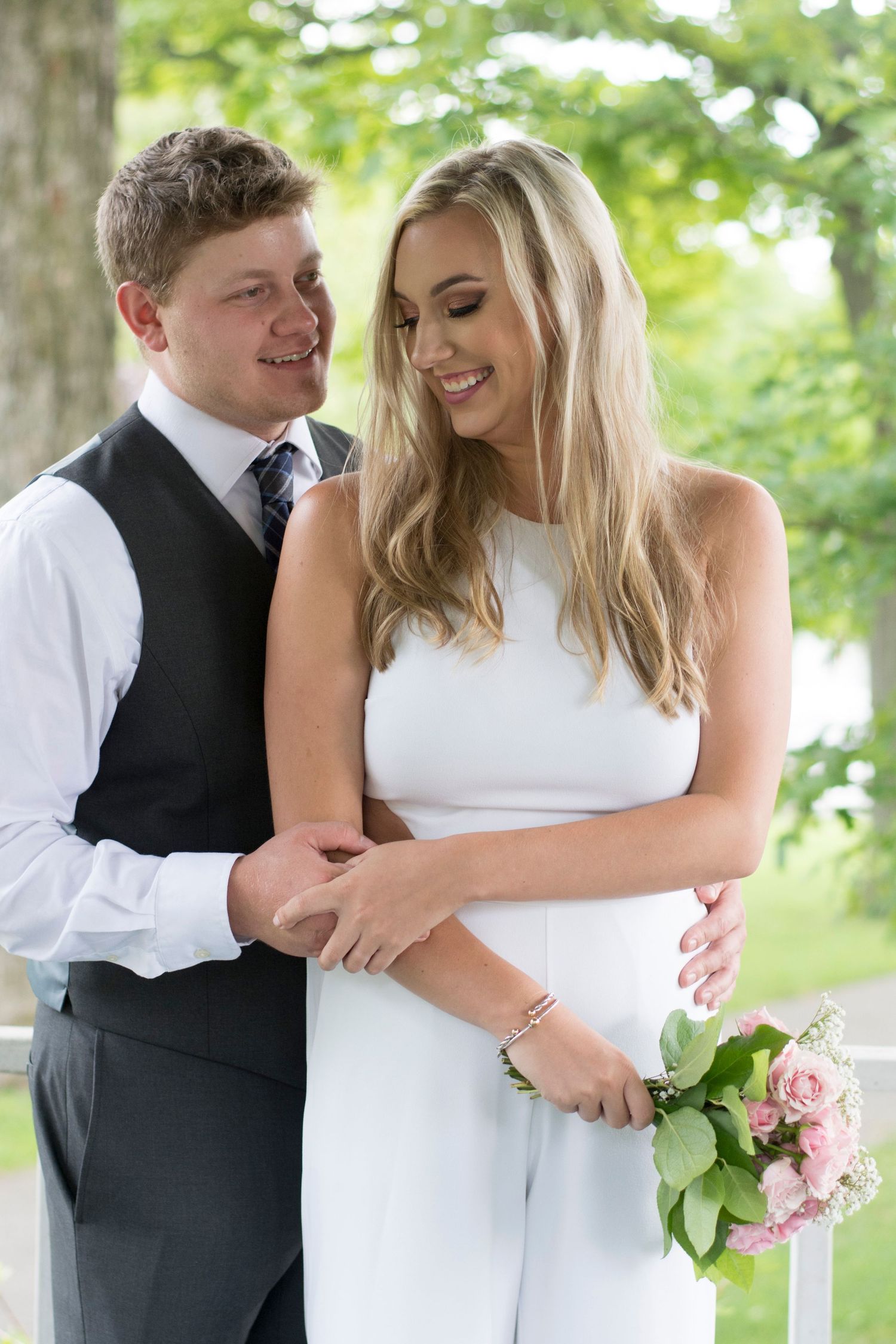 Studio Joki Elopement Wedding Photography