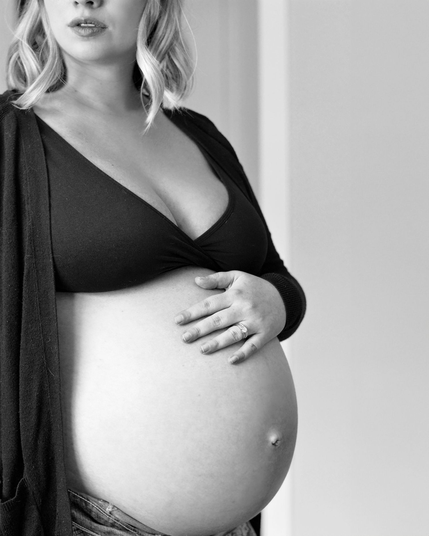 Studio Joki Maternity Photography