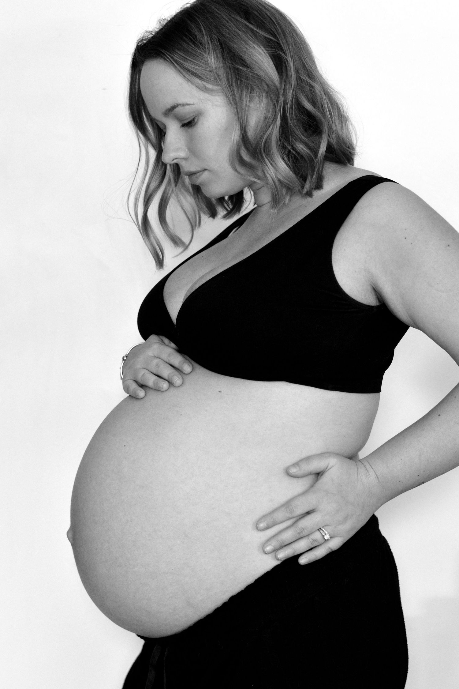 maternity photography 35 weeks pregnant black and white studio session Worcester holden ma