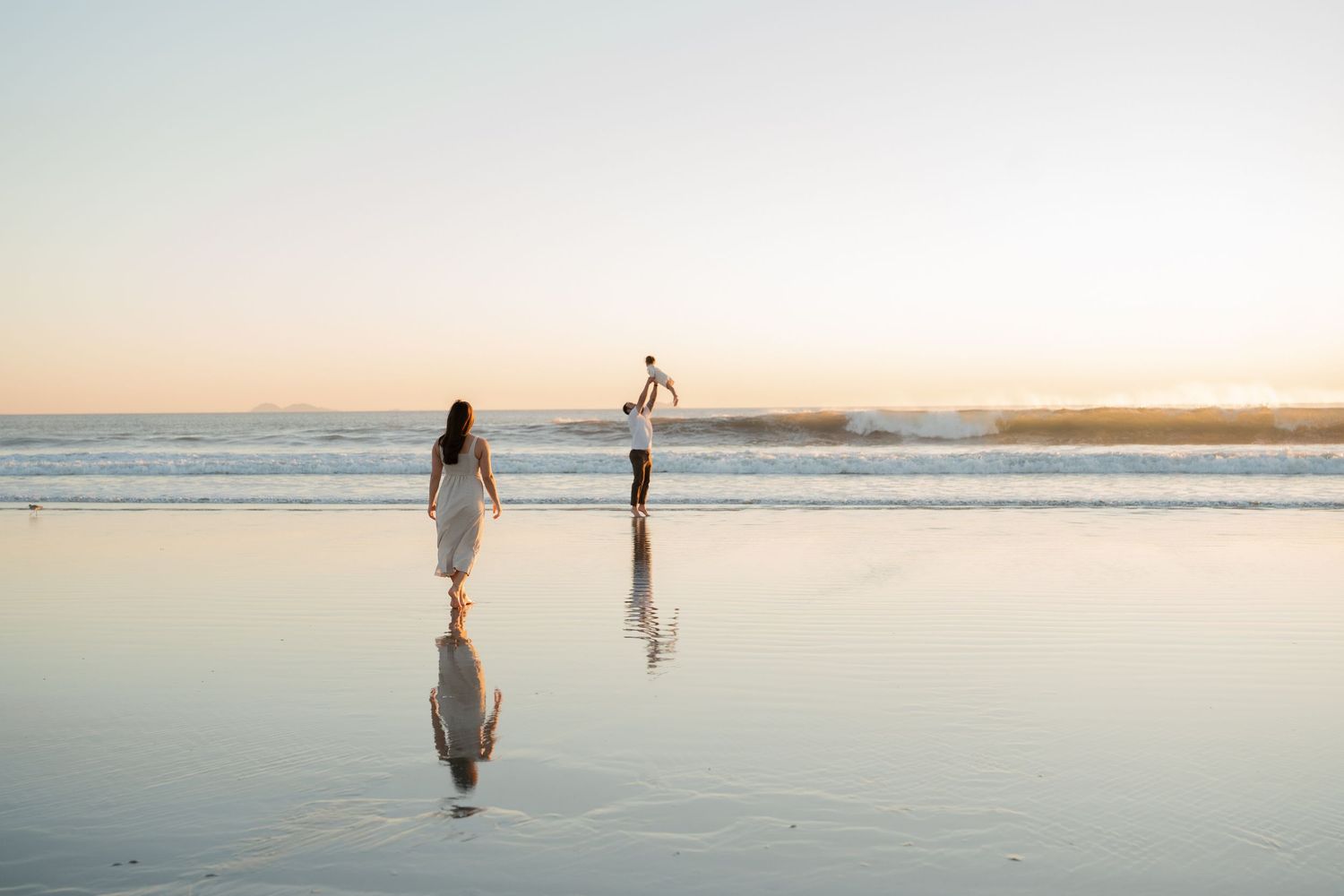 san diego family photographer coronado beach golden hour photography california coast portraits