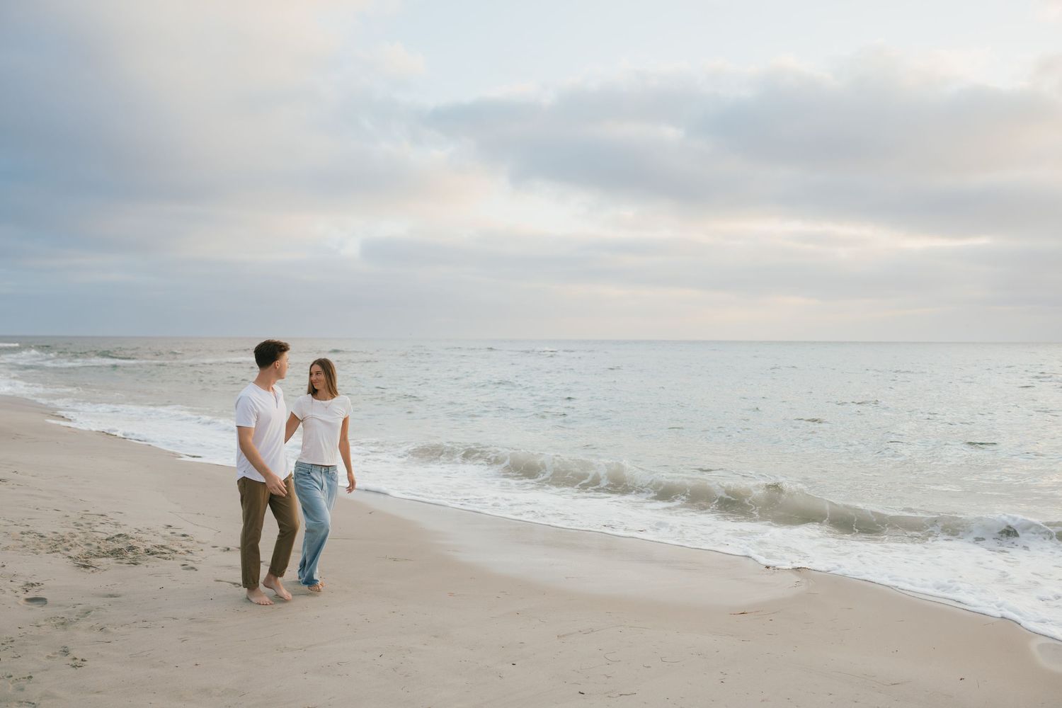 san diego couples photographer windansea beach golden hour engagement photography california coast portraits