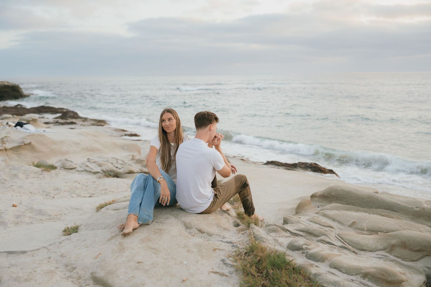 san diego couples photographer windansea beach golden hour engagement photography california coast portraits