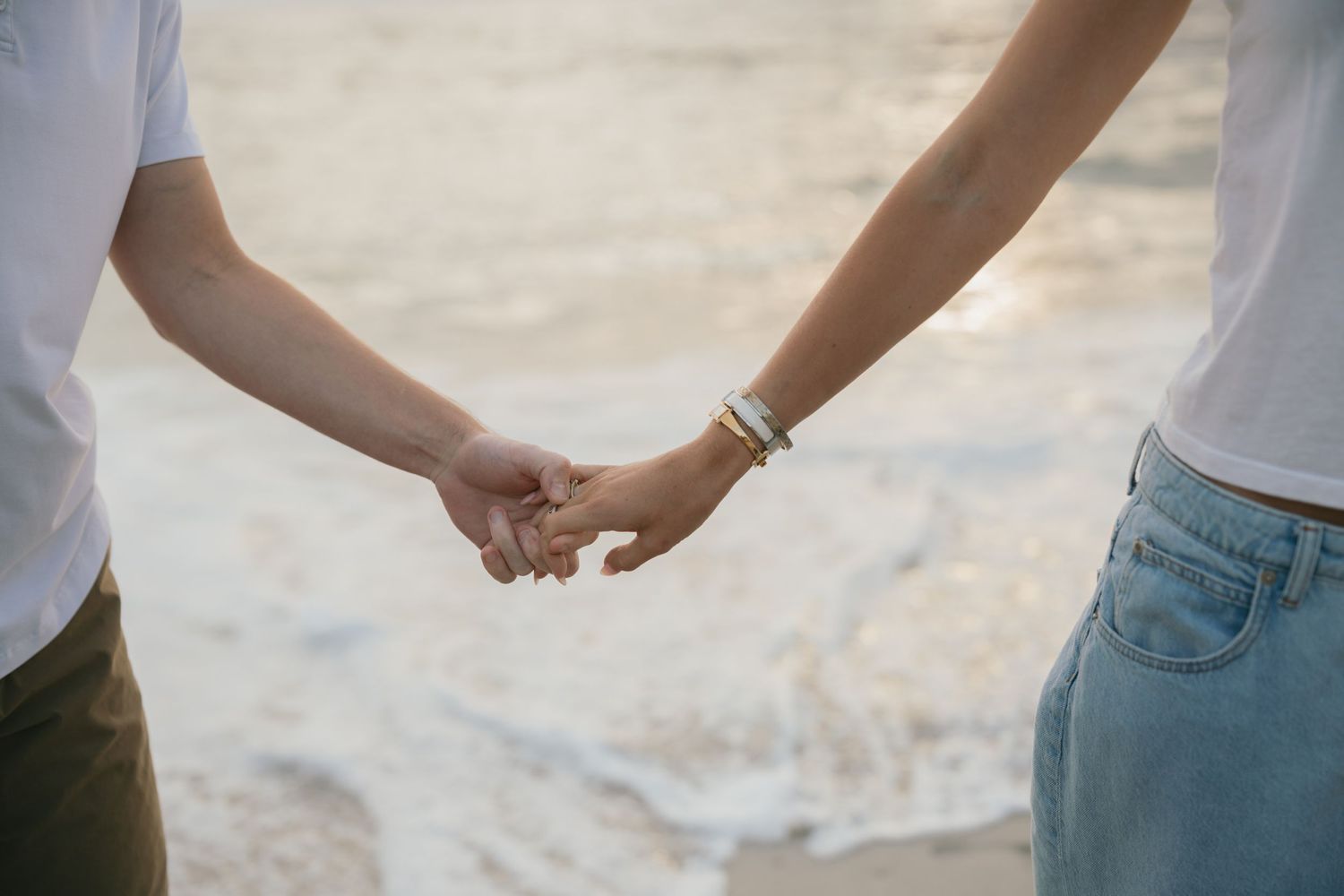 san diego couples photographer windansea beach golden hour engagement photography california coast portraits