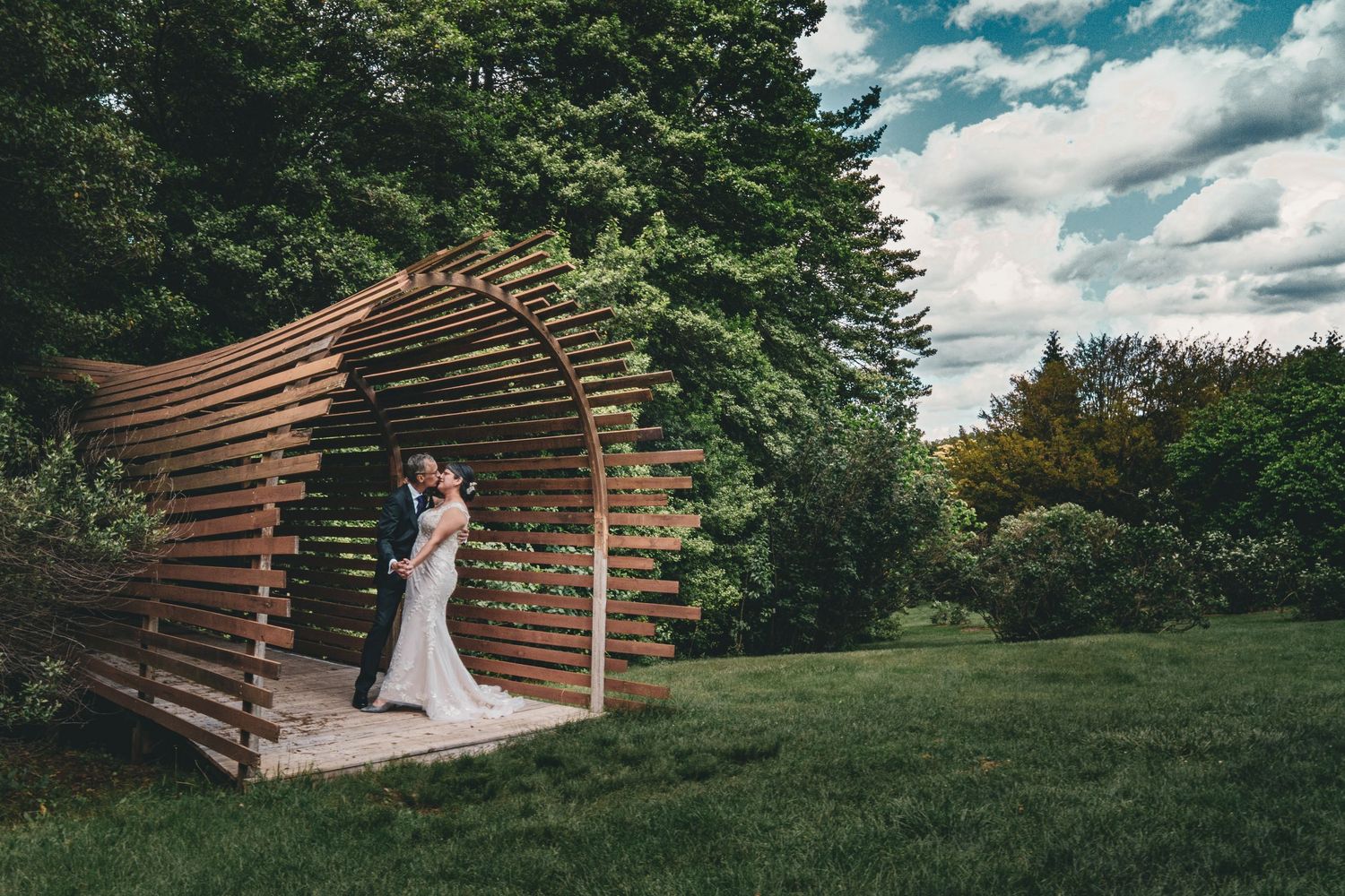 Wedding photography photographer Philadelphia Media Delaware couple bride groom tyler arboretum weddings JAM