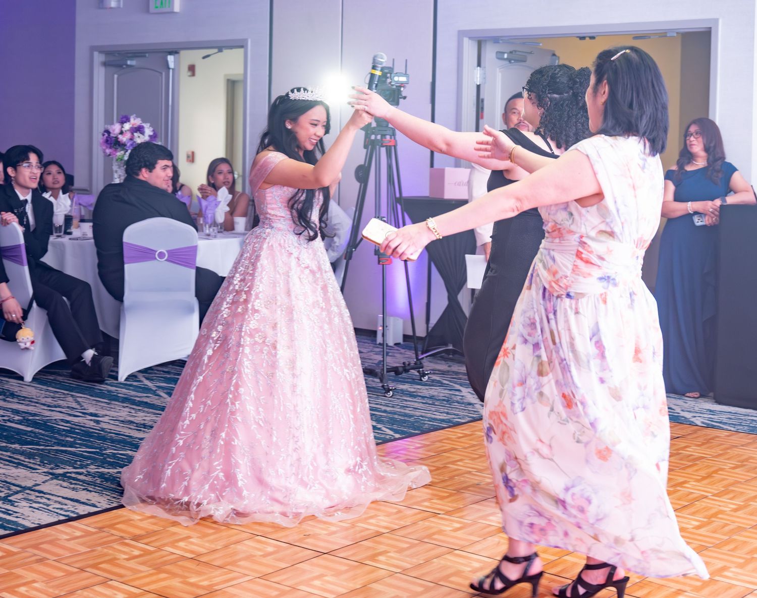 debut event photography