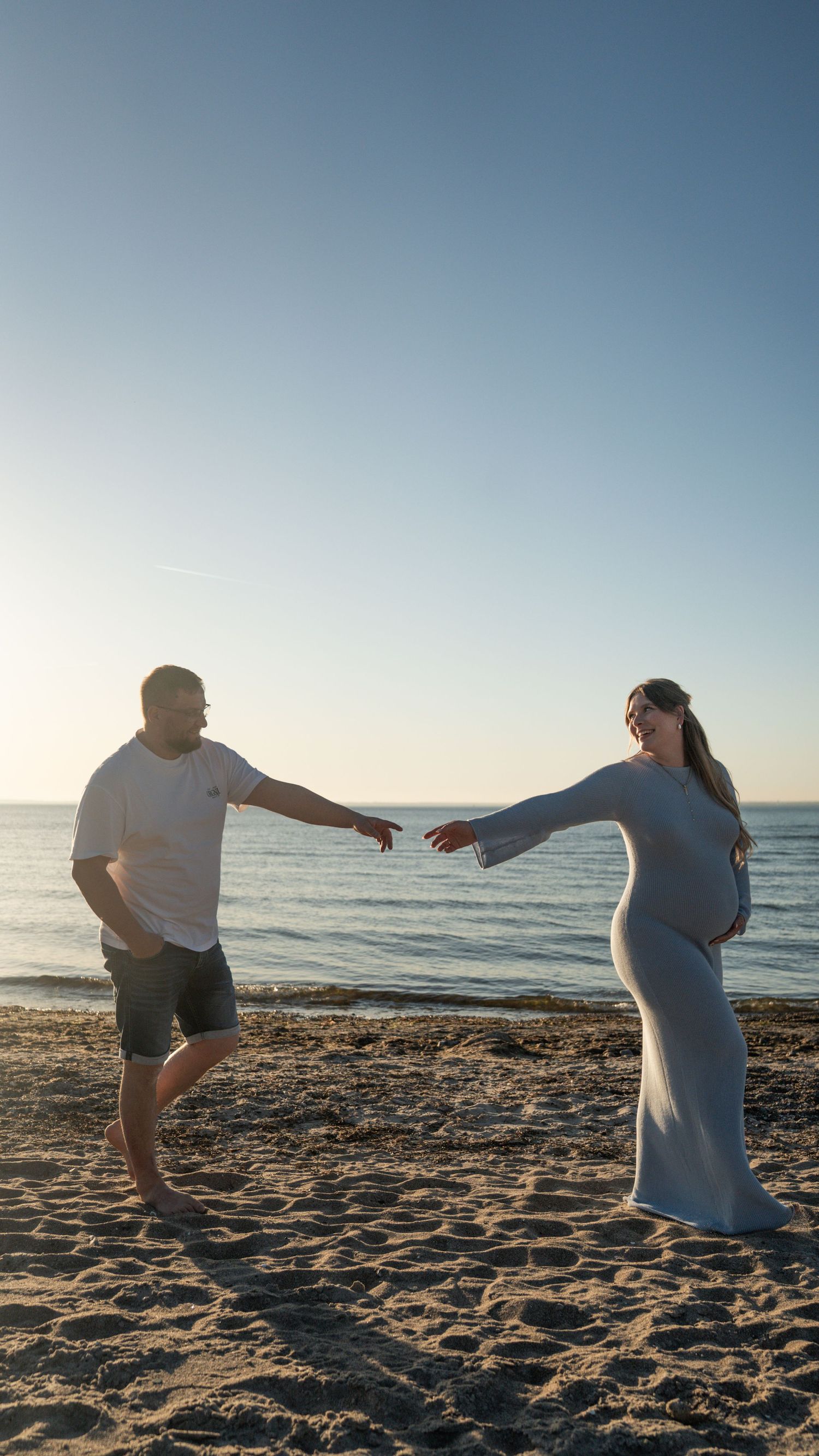 Babybauch Shooting by Wrieden Studio