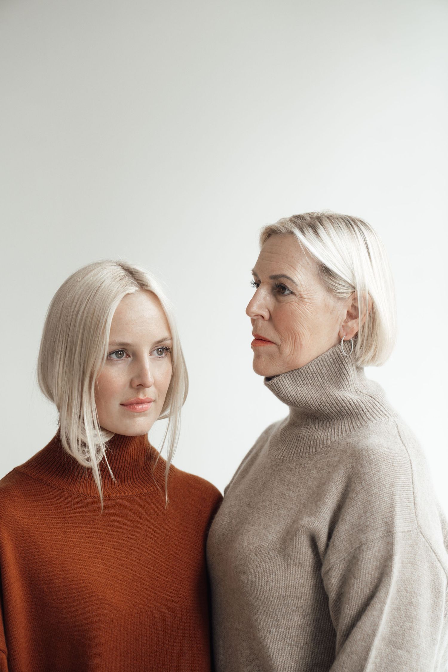 Brand Shooting by WRIEDEN STUDIO