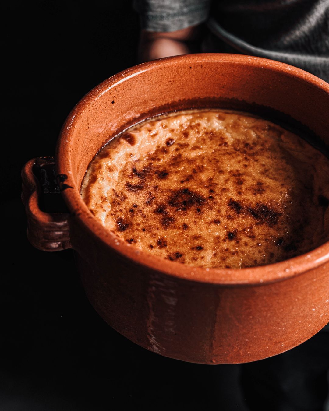 Restaurante e bar Intenso, experiência gastronómica portuguesa com pratos autorais e ambiente sofisticado indicado pelo Portugal Indica
