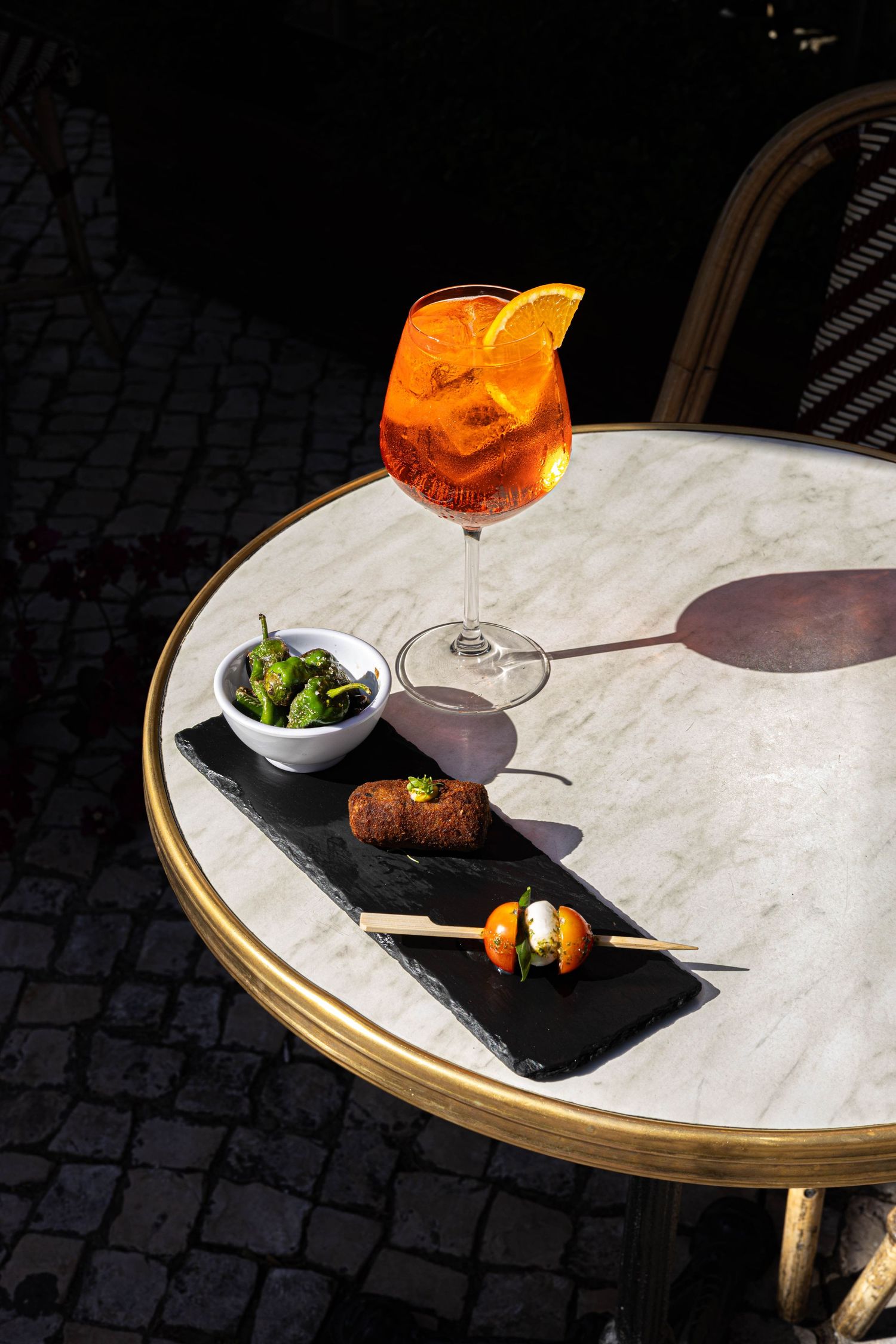 31 d’Armada em Lisboa, restaurante e bar com ambiente moderno e cozinha contemporânea, recomendado pelo Portugal Indica