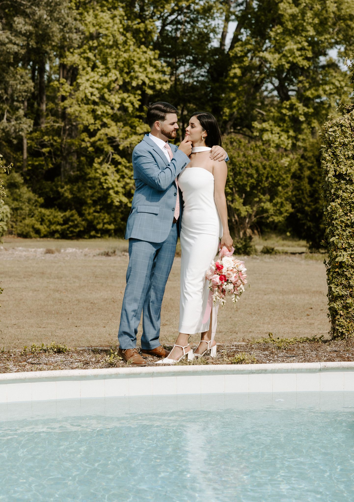 Charleston wedding/engagement/couple photos at Pine Creek Place