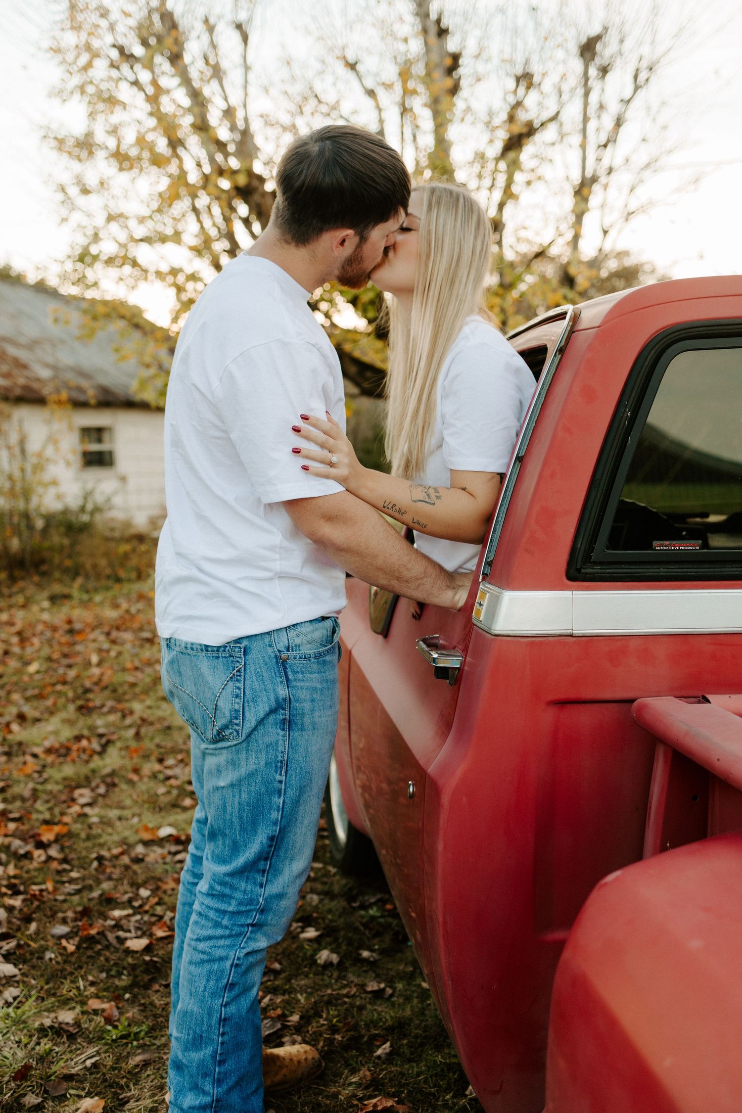 Middle Tennessee farm and truck couple's engagement photography