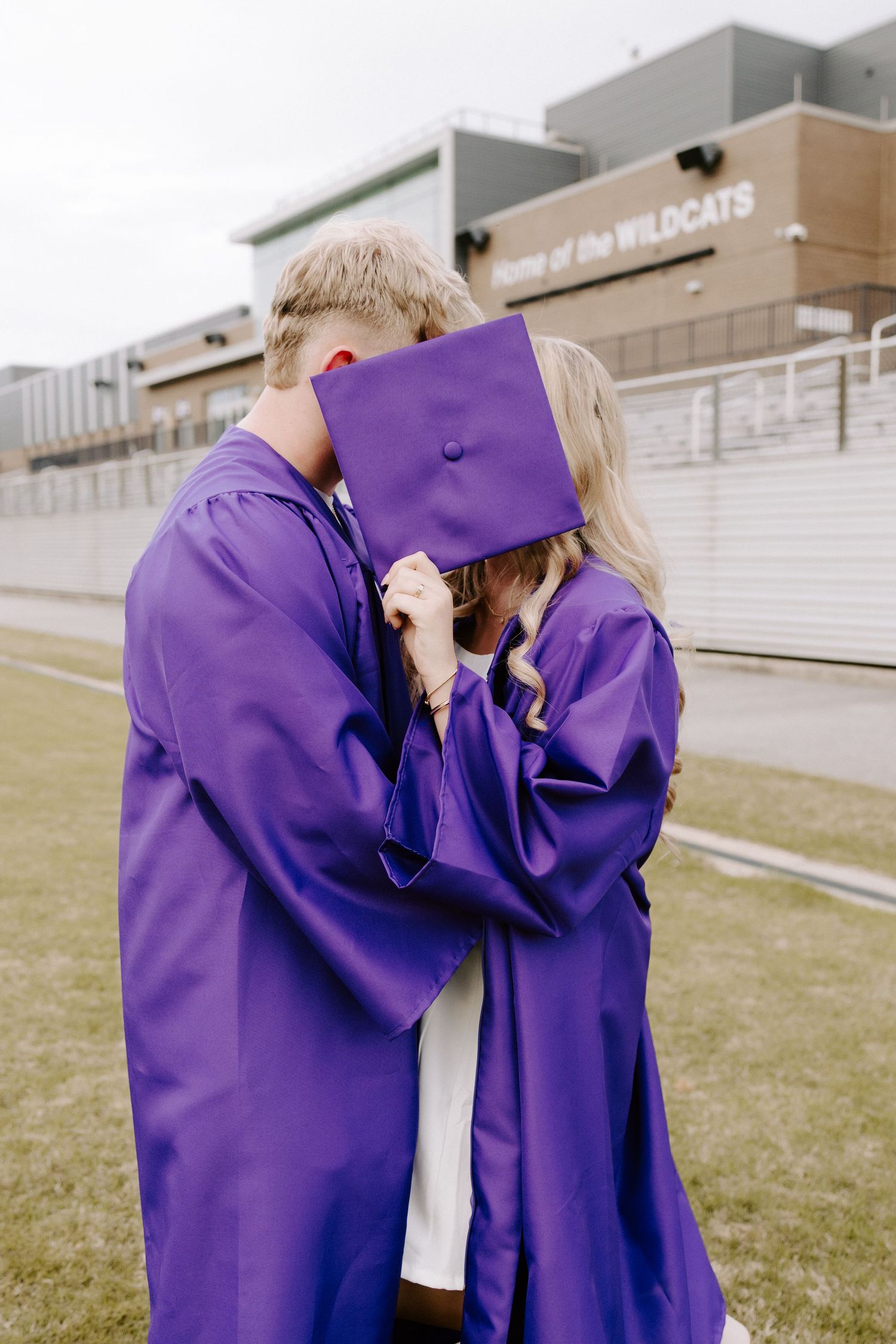 Middle Tennessee senior graduation and couple  photography
