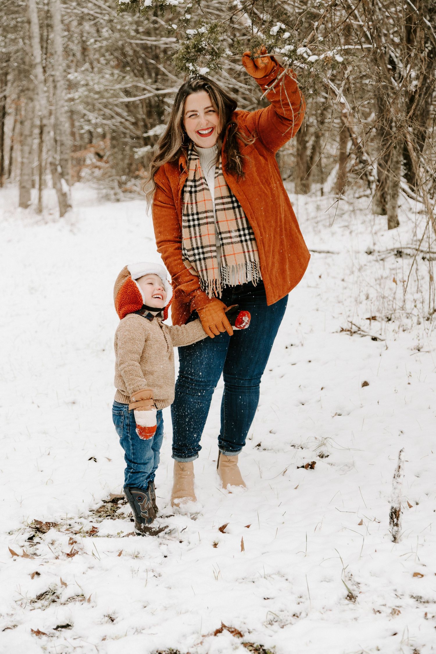 Middle Tennessee snowy family photography