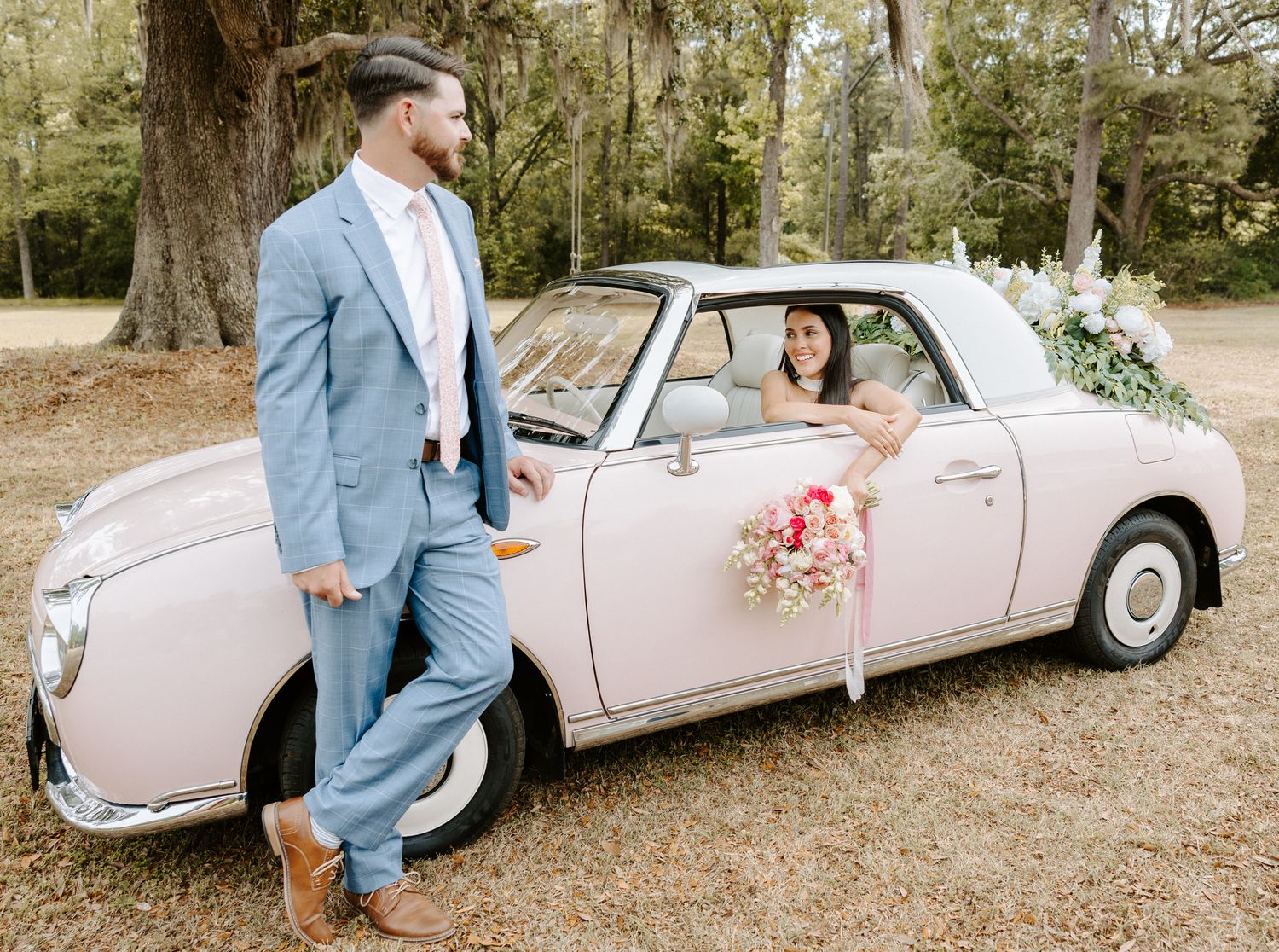 Charleston wedding/engagement/couple photos at Pine Creek Place