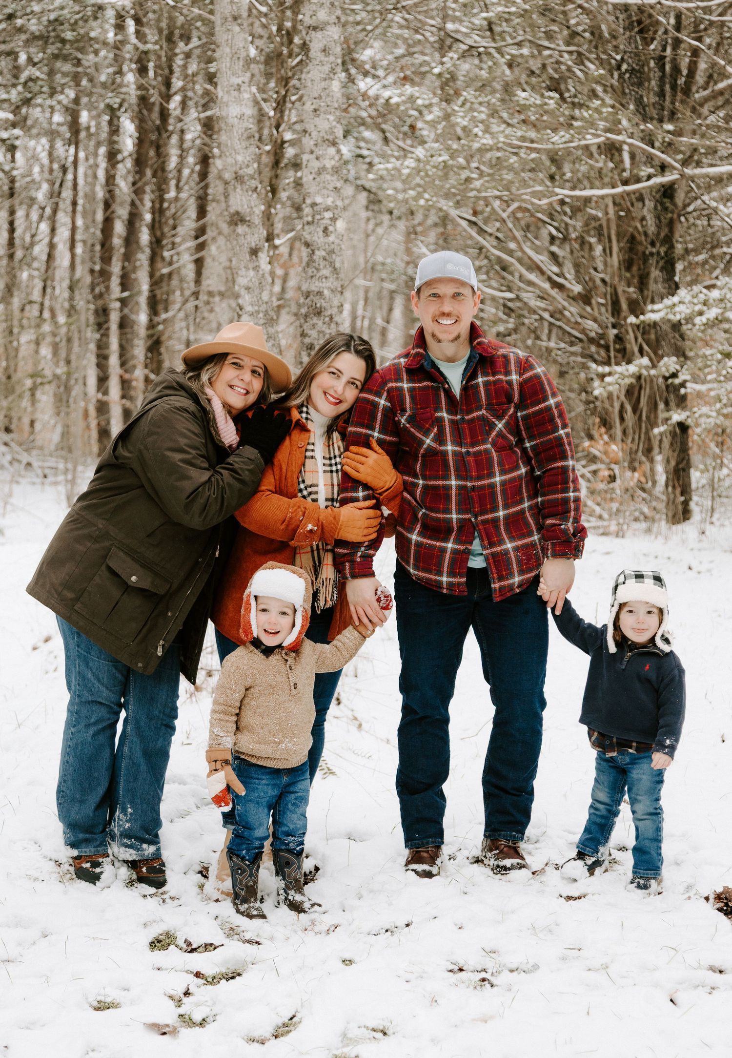 Middle Tennessee snowy family photography