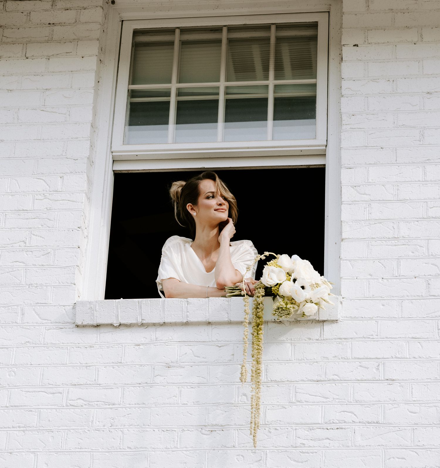 Charleston wedding/engagement/couple/bride photos at Pine Creek Place