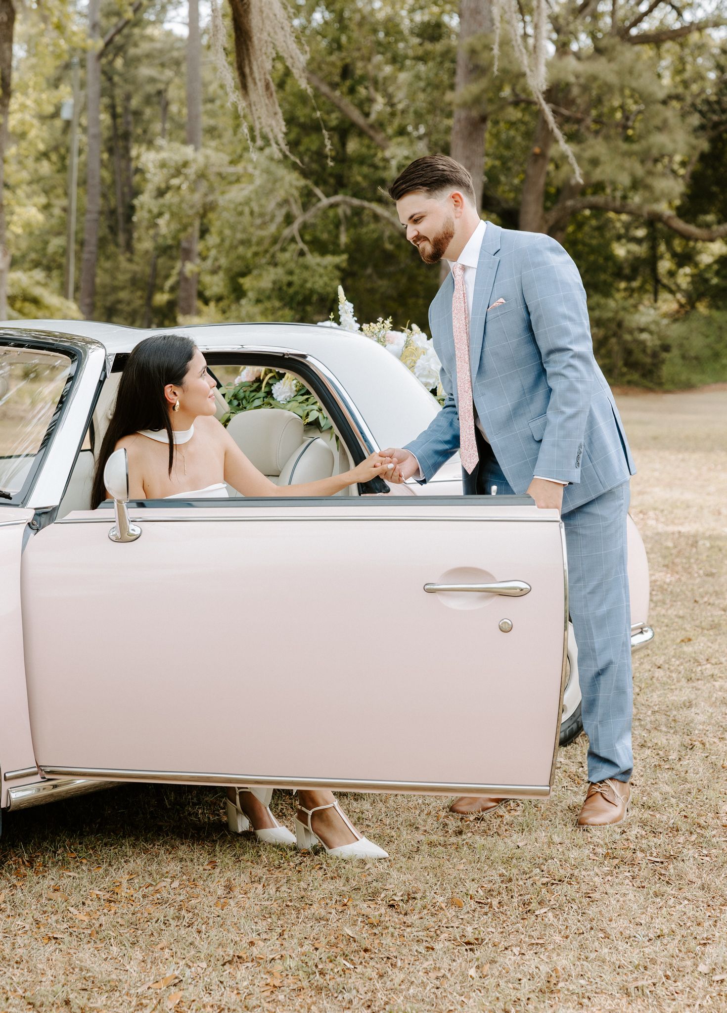Charleston wedding/engagement/couple photos at Pine Creek Place