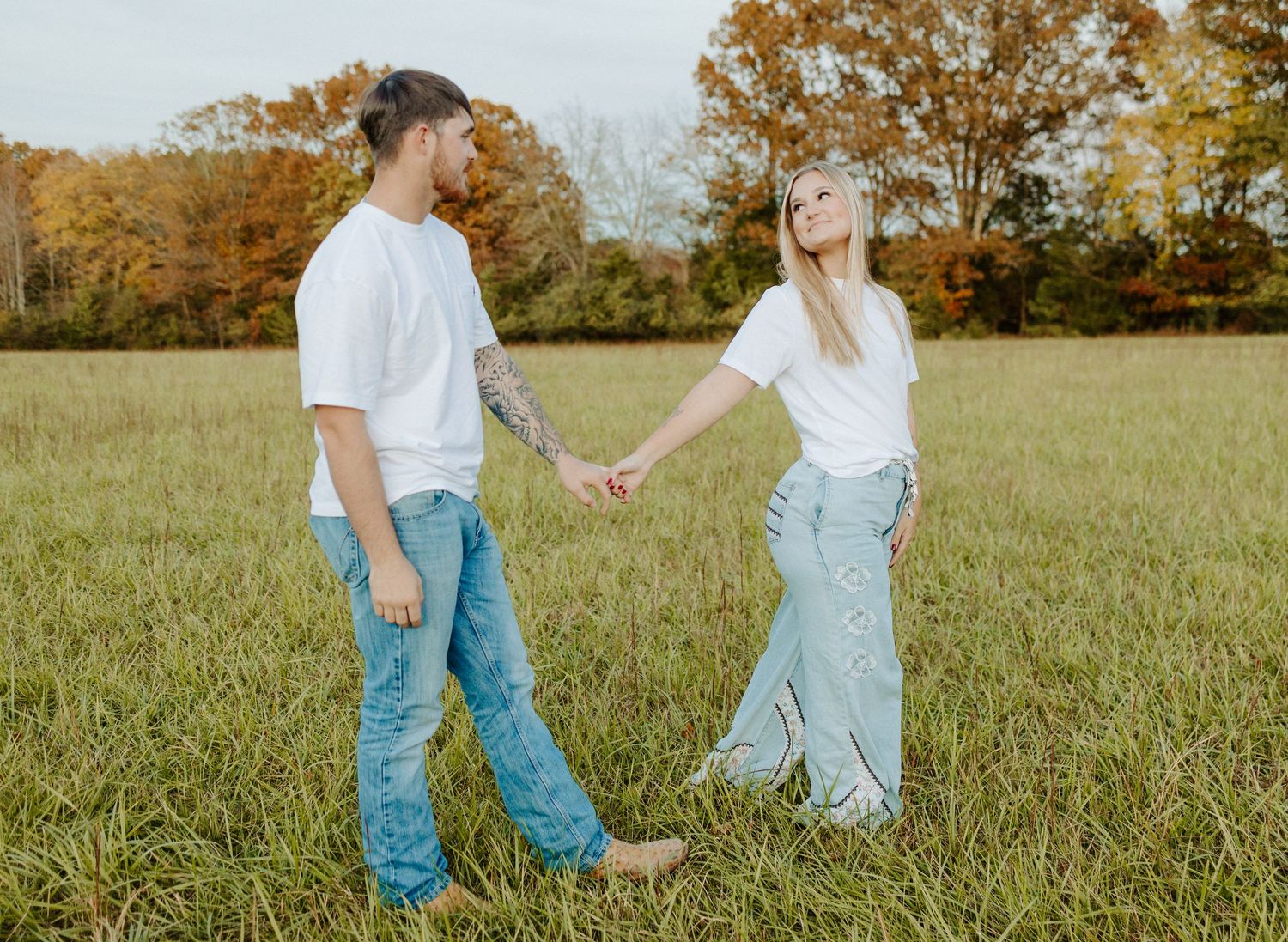 Middle Tennessee farm couple's engagement photography