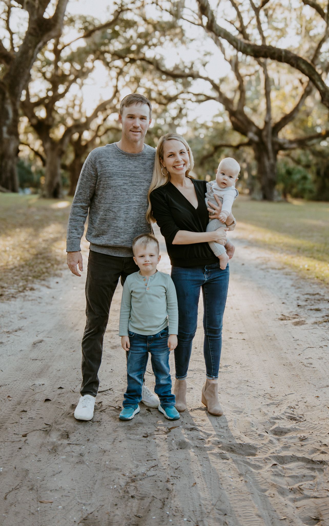 Hilton Head Island, SC Family Spanish moss Photography