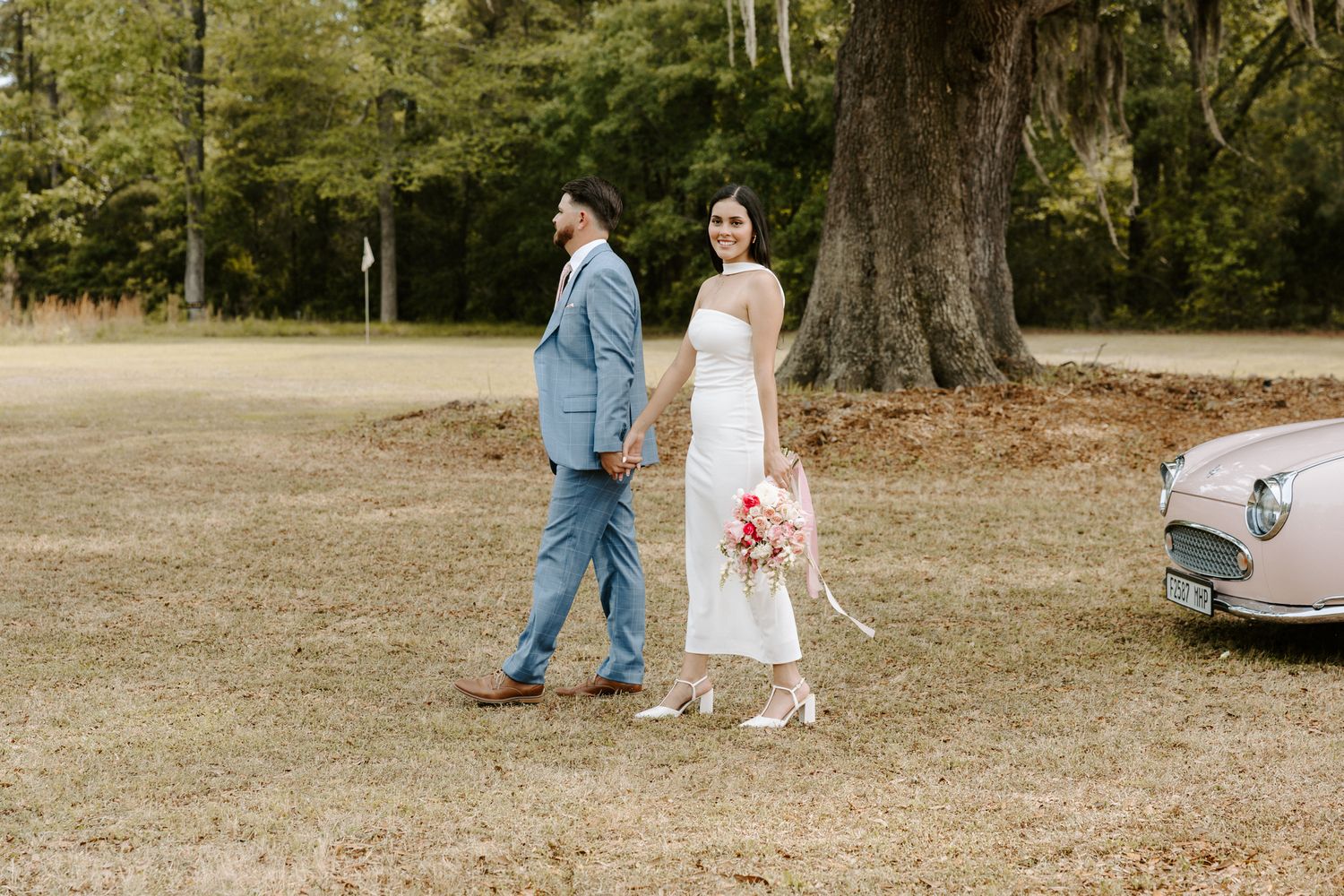 Charleston wedding/engagement/couple photos at Pine Creek Place