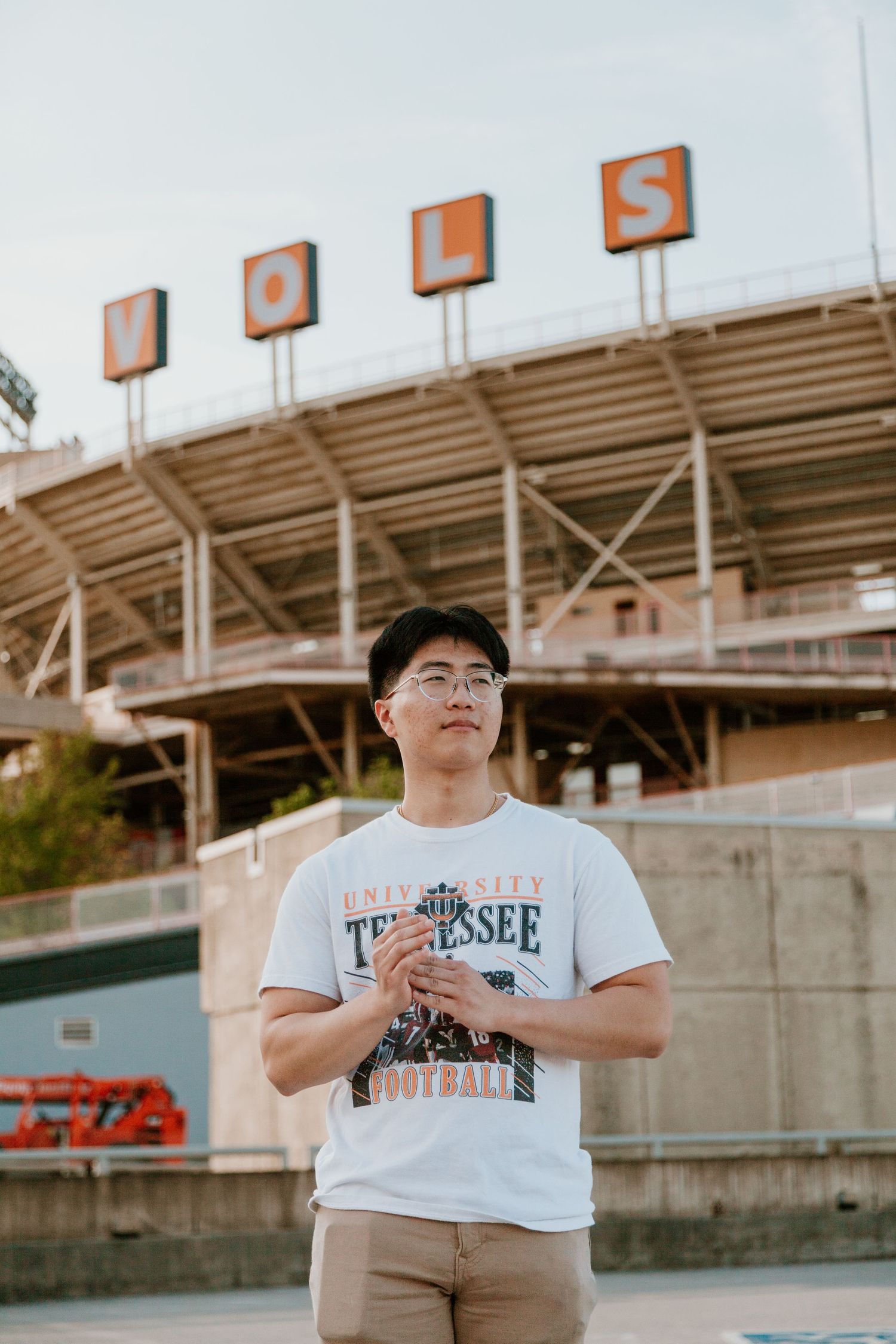 East Tennessee senior graduation photography at University of Tennessee