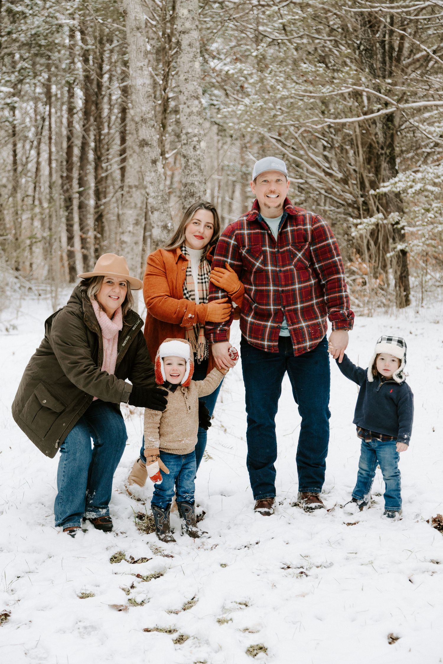 Middle Tennessee snowy family photography