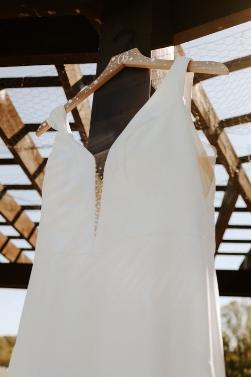 Middle Tennessee  wedding and dress detail photography