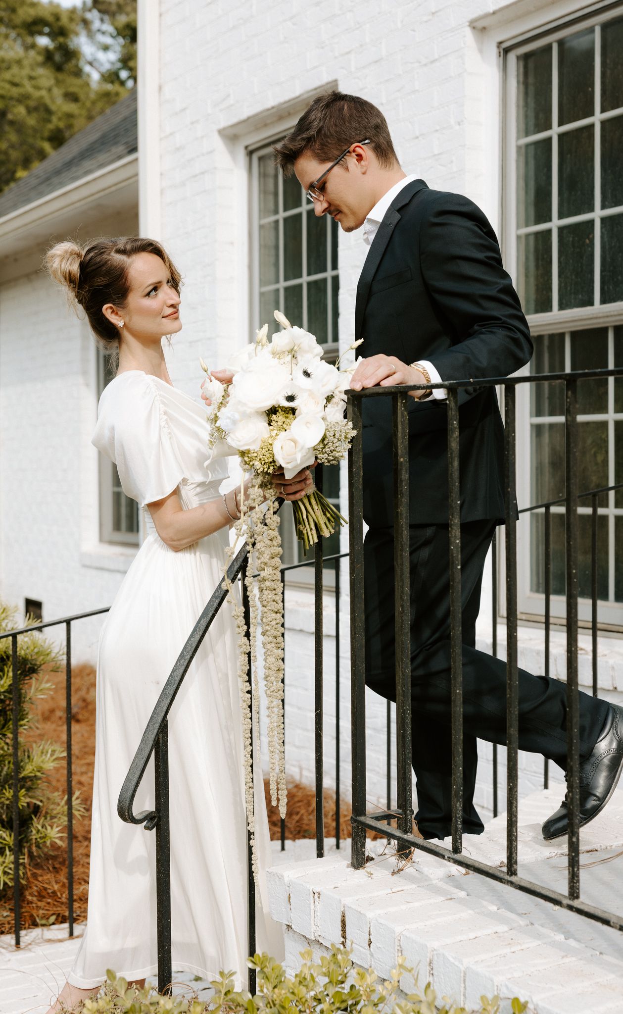 Charleston wedding/engagement/couple photos at Pine Creek Place