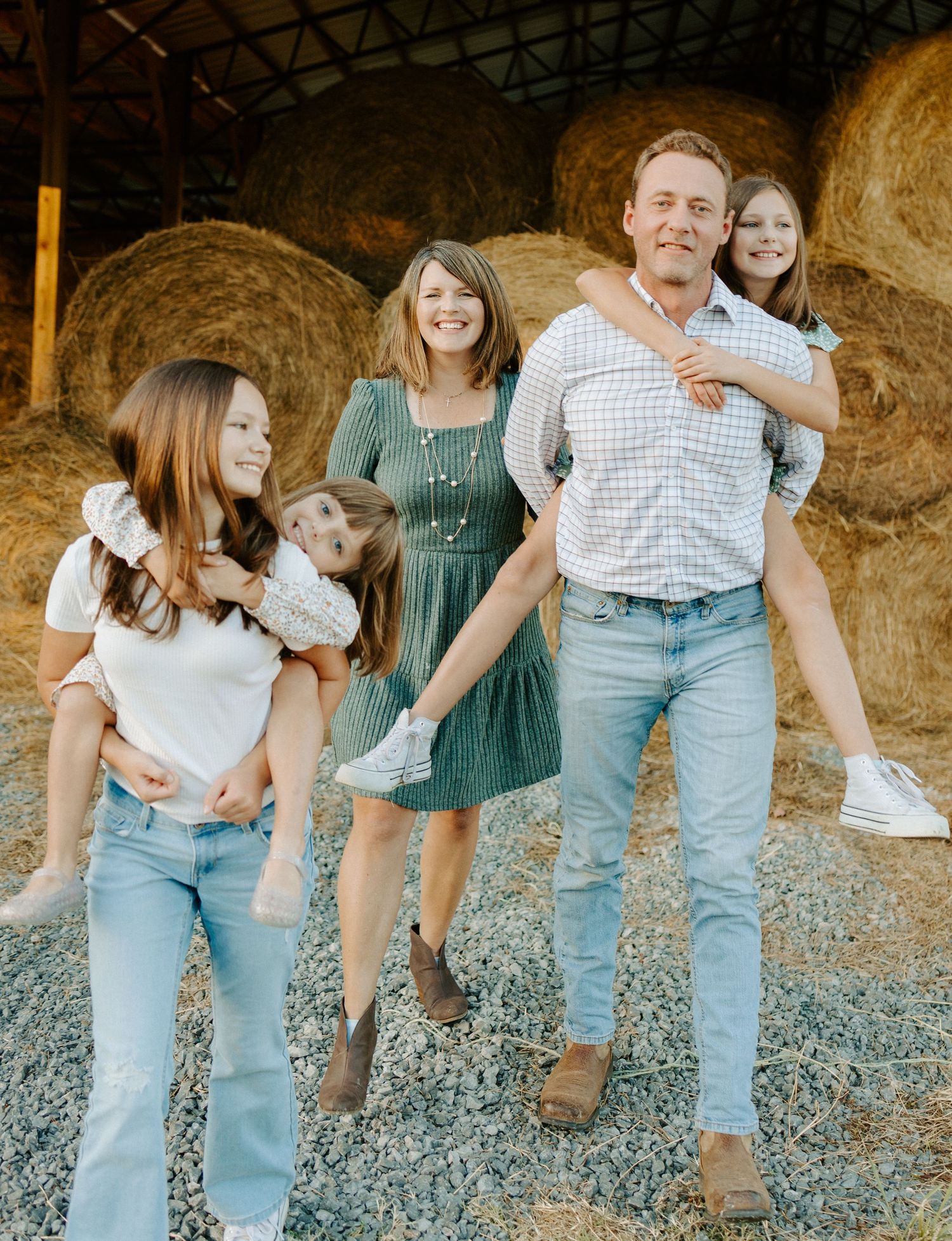 Middle Tennessee farm family photography