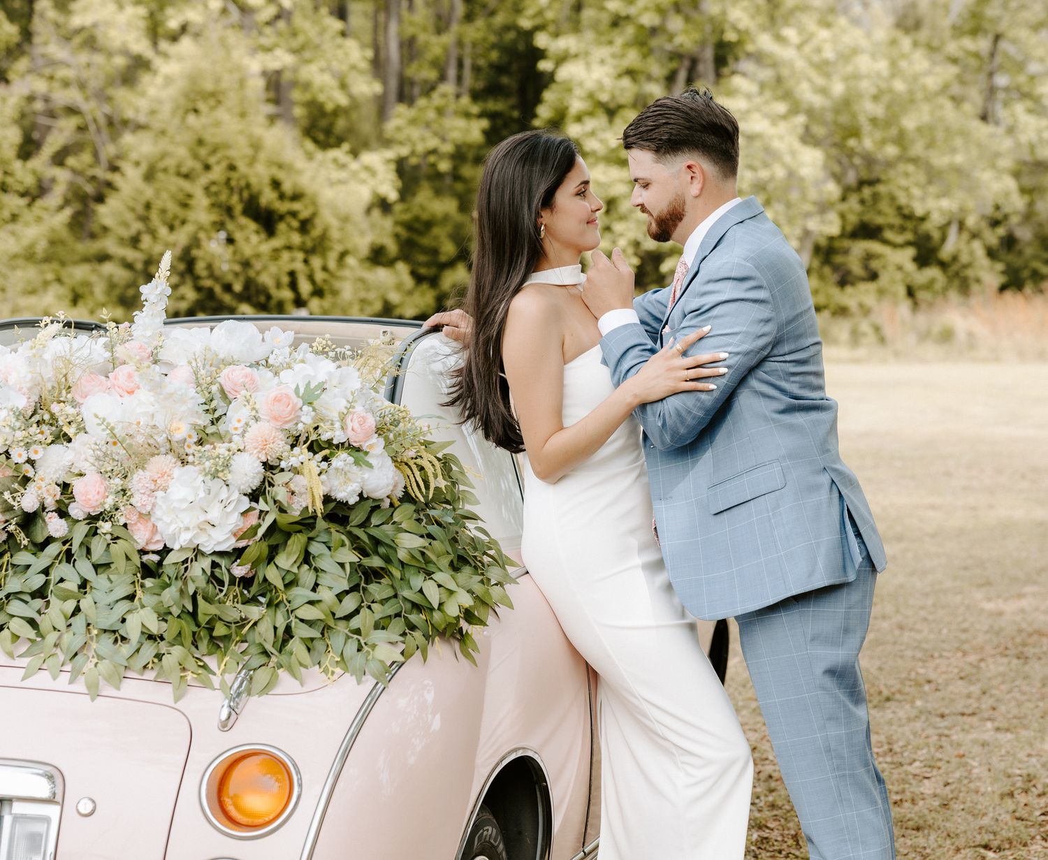 Charleston wedding/engagement/couple photos at Pine Creek Place