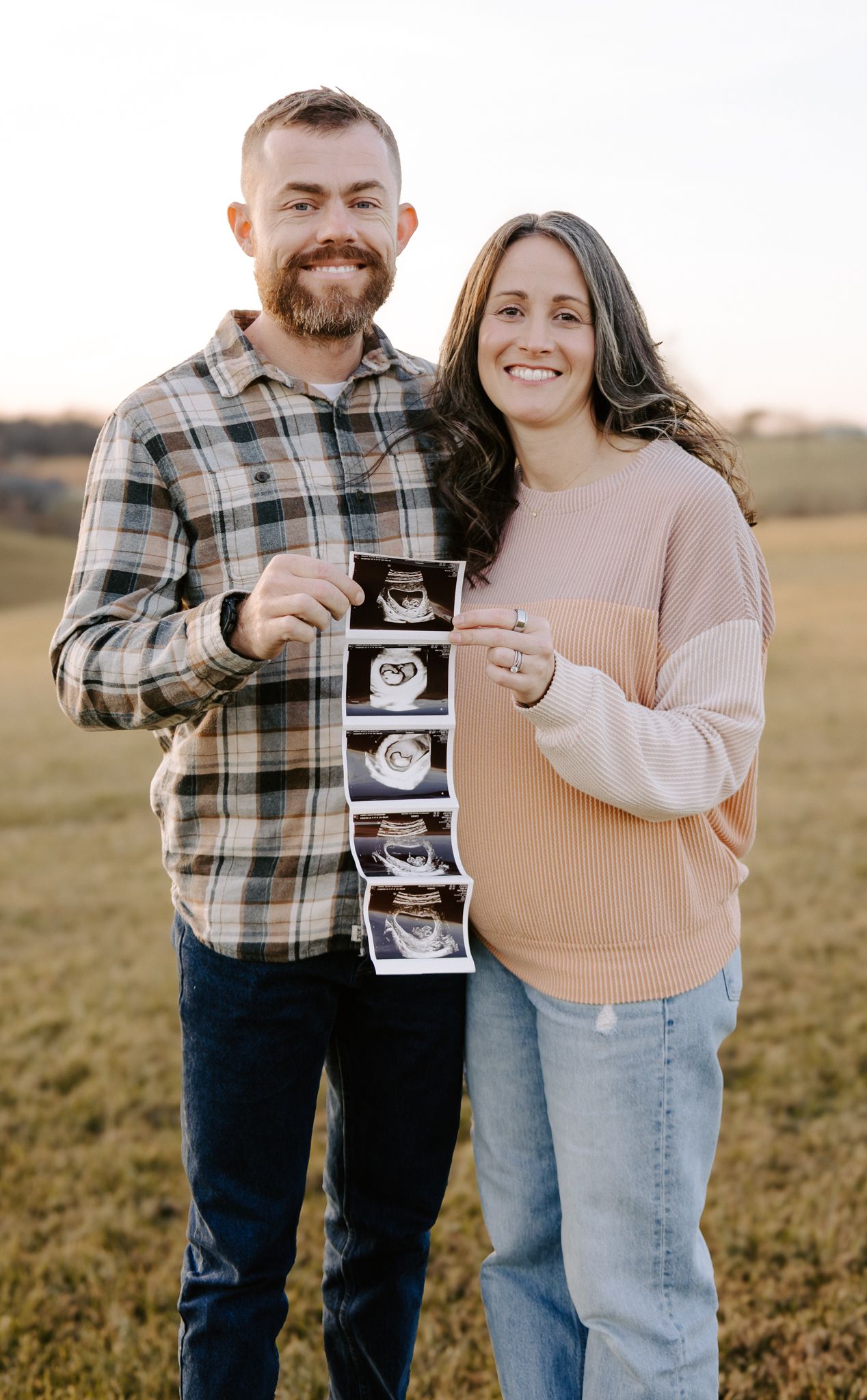 Middle Tennessee couple's maternity photography