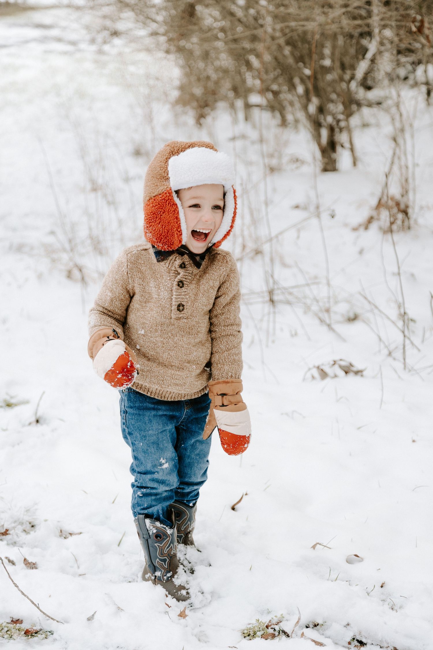Middle Tennessee farm- Cookeville-  snowy family photography session