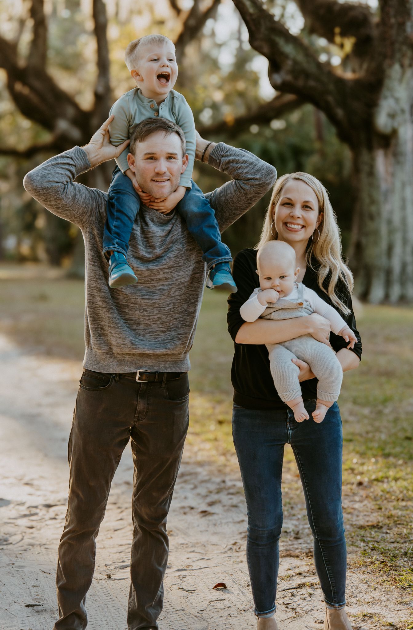 Hilton Head Island, SC Family Spanish moss Photography