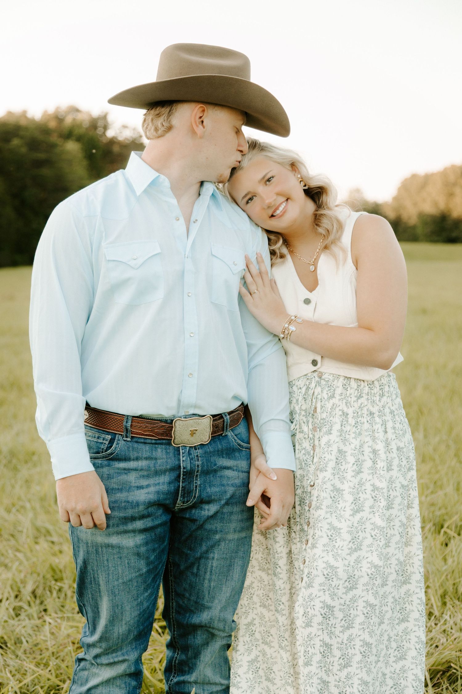Middle Tennessee farm couple's engagement photography