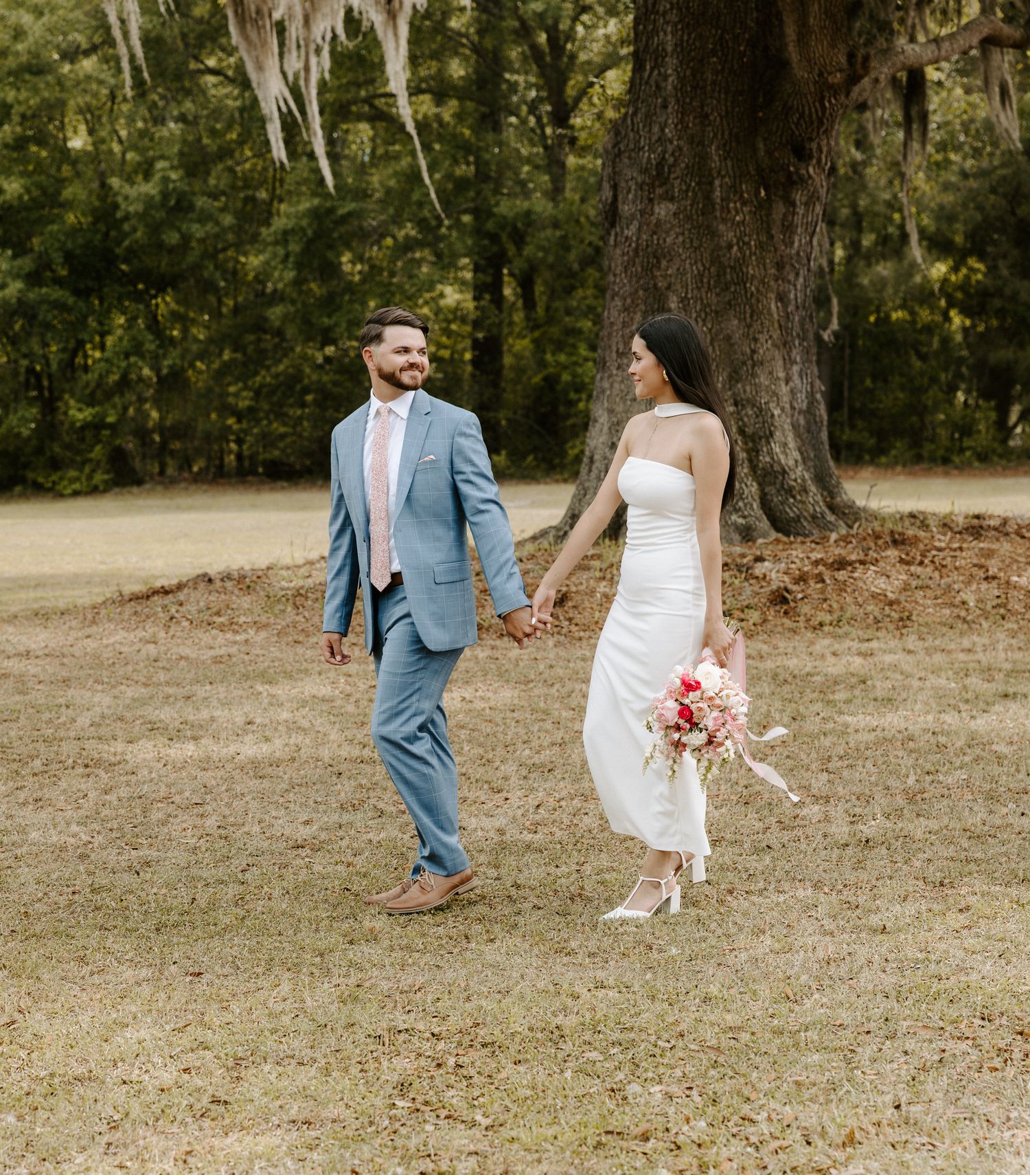 Charleston wedding/engagement/couple photos at Pine Creek Place