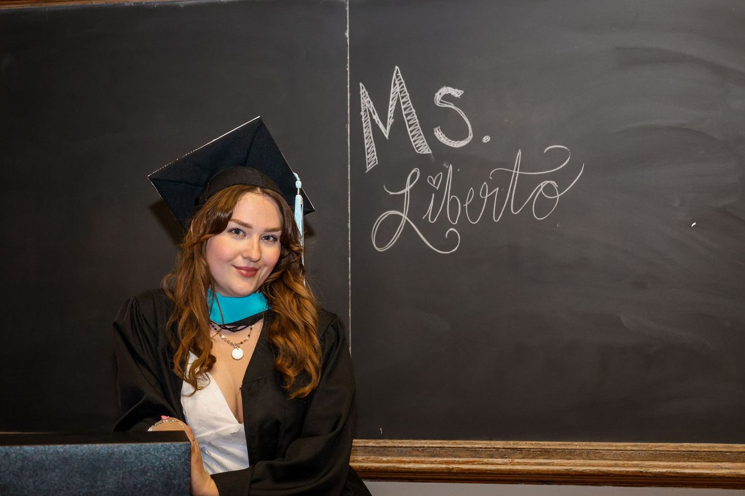 Graduation senior photos session by JLD Media.
