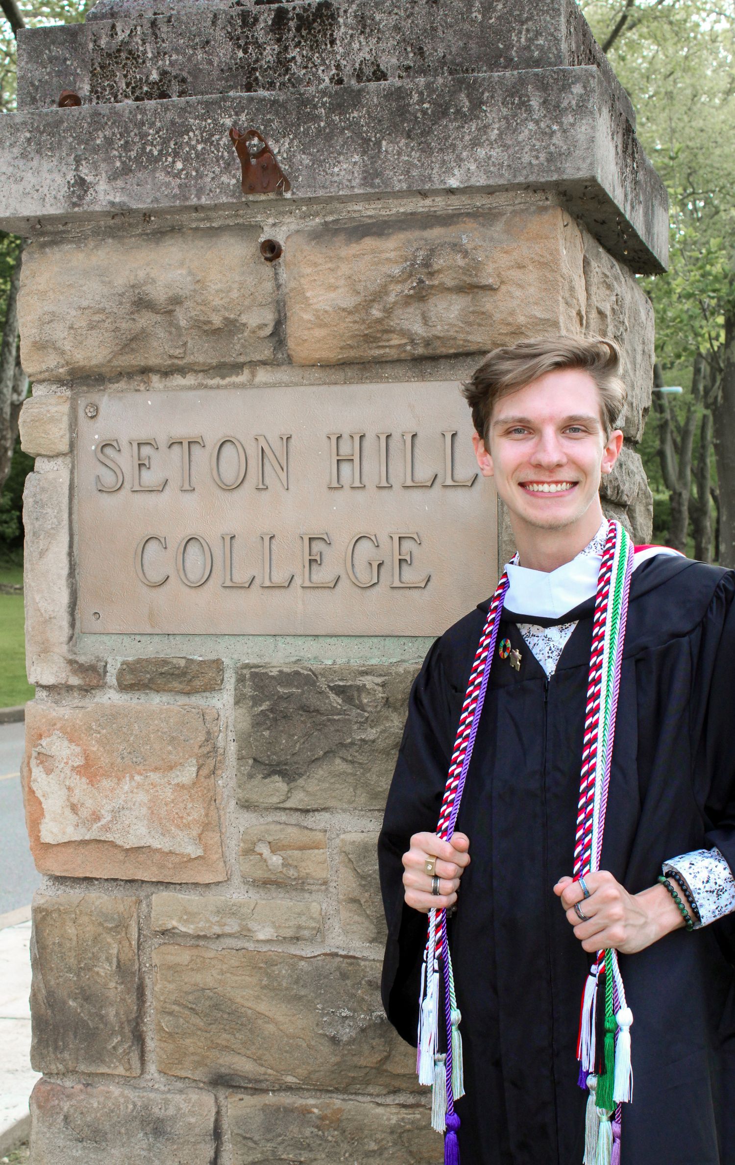 Graduation senior photos session by JLD Media.
