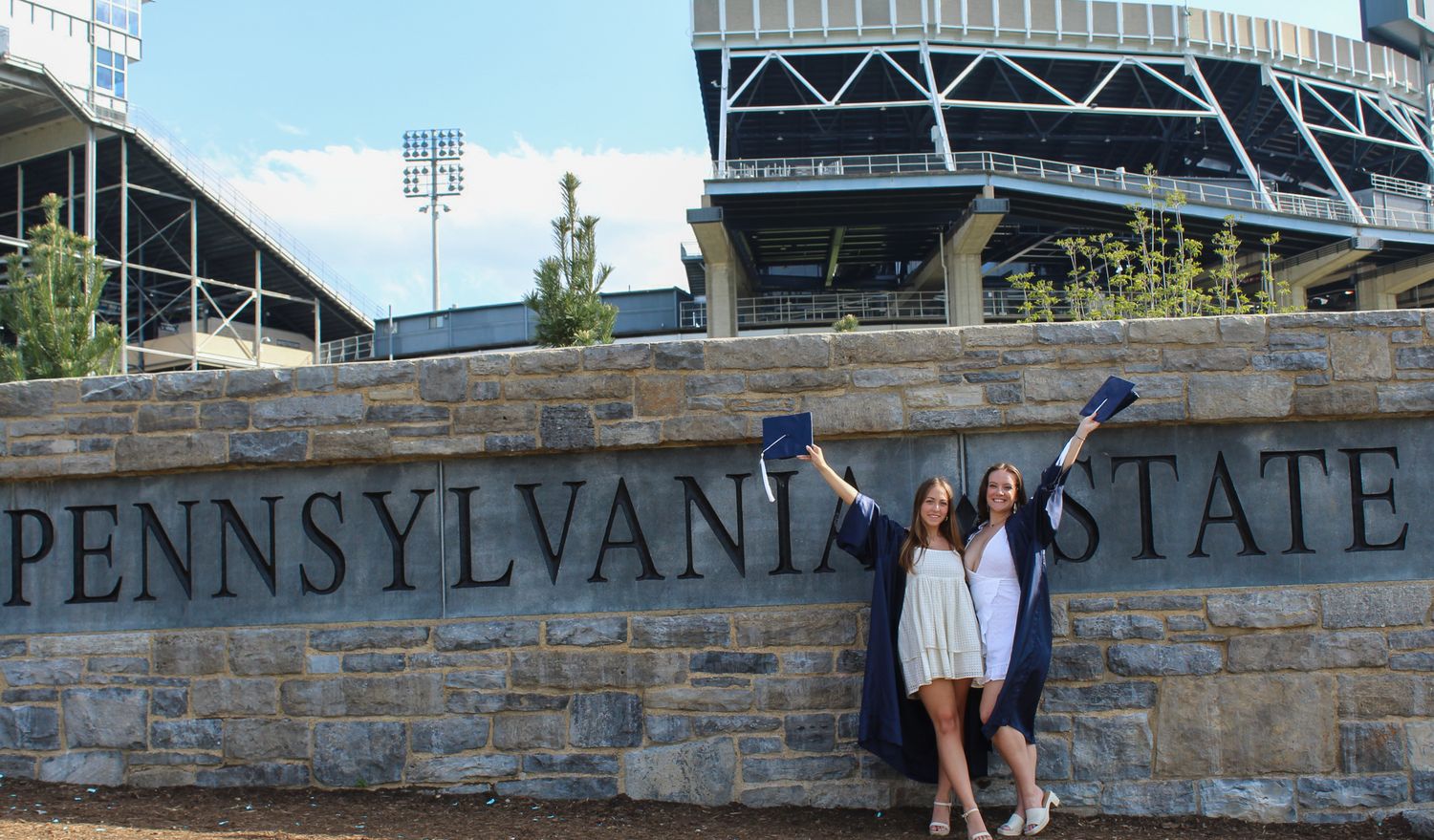 Graduation senior photos session by JLD Media.