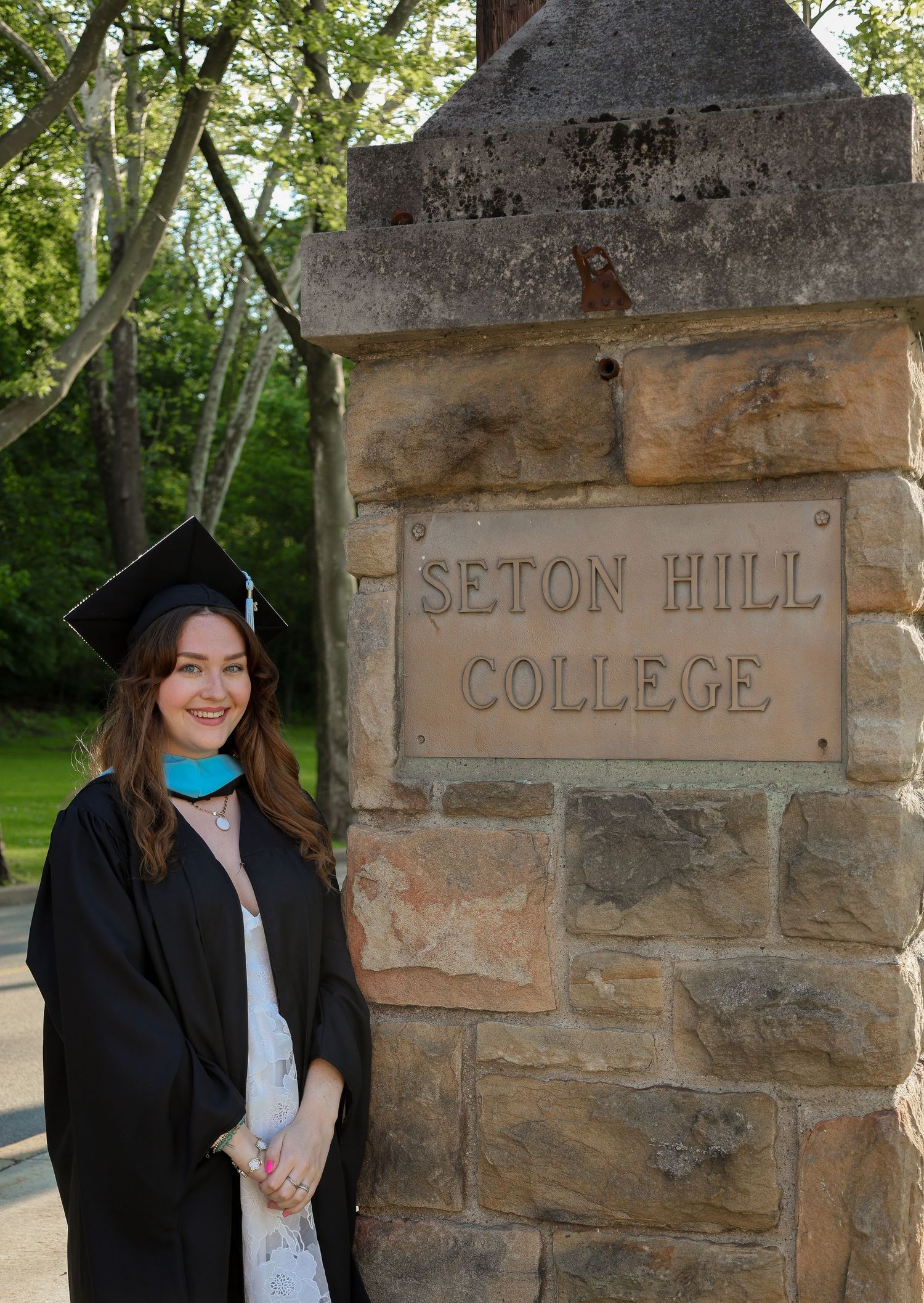 Graduation senior photos session by JLD Media.