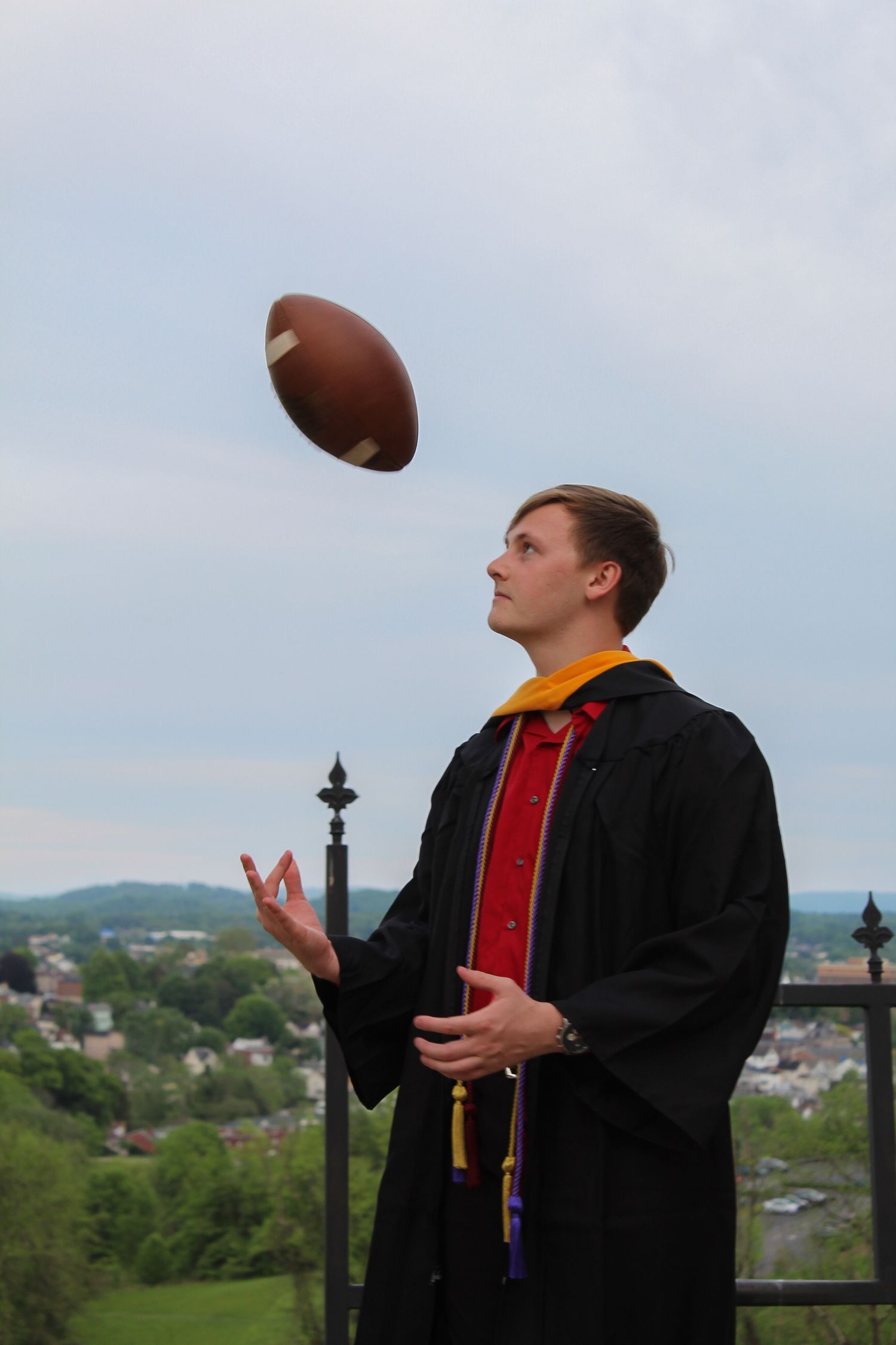Graduation senior photos session by JLD Media.