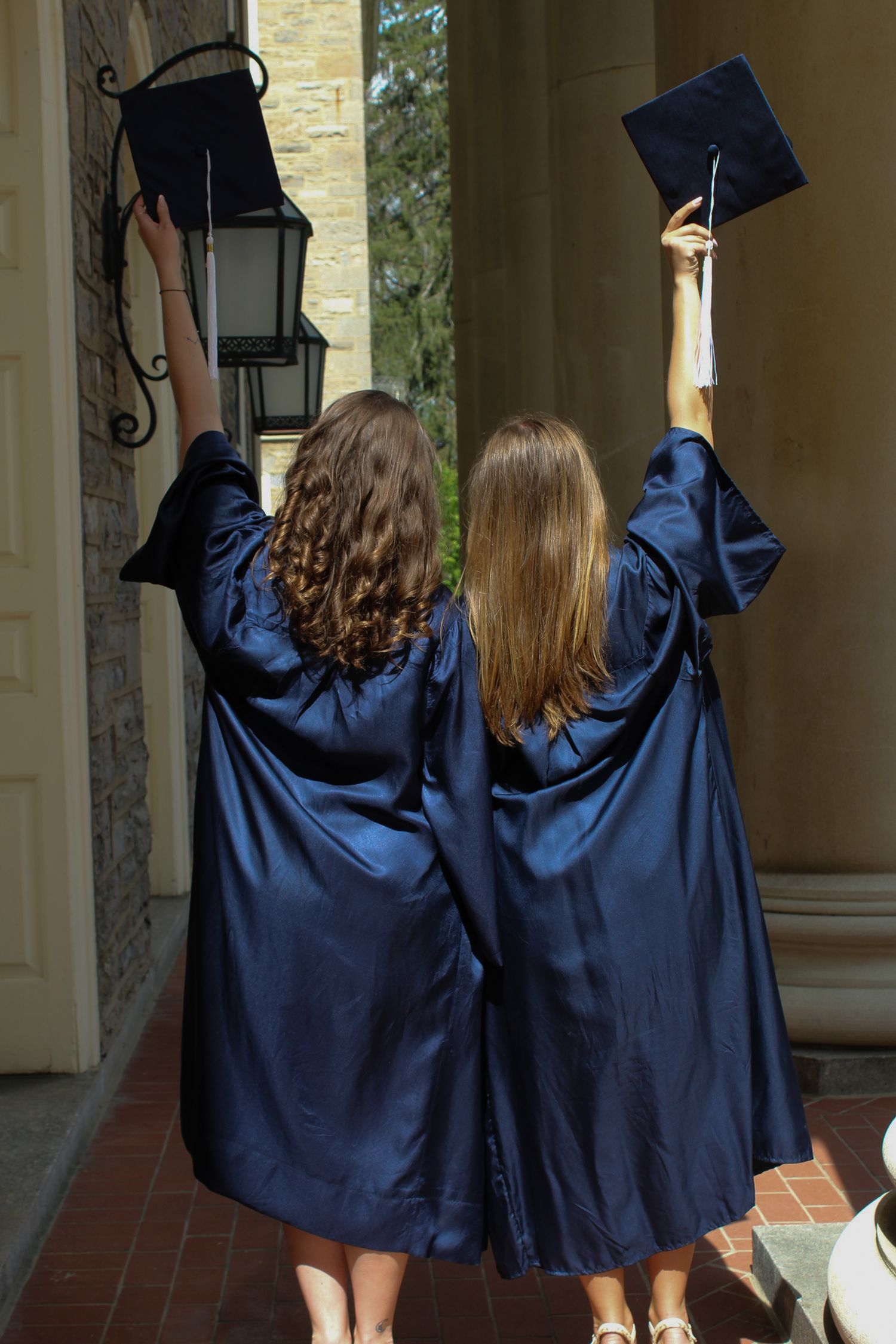Graduation senior photos session by JLD Media.