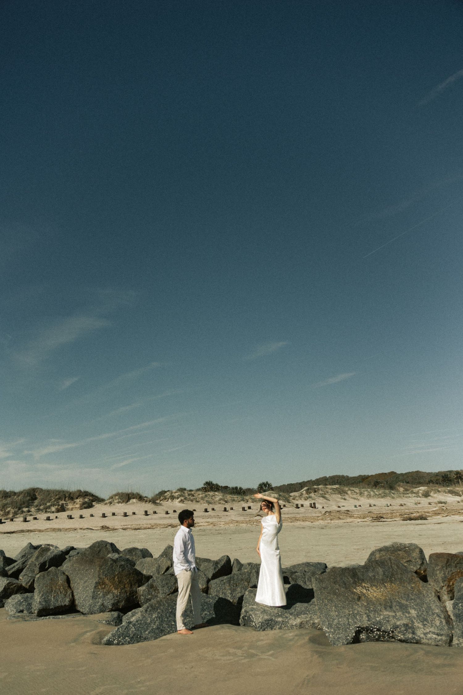 Elopement Photographer In Charleston, Wedding Photographer in South Carolina, Folly Beach Elopement, Couple Eloping on the beach